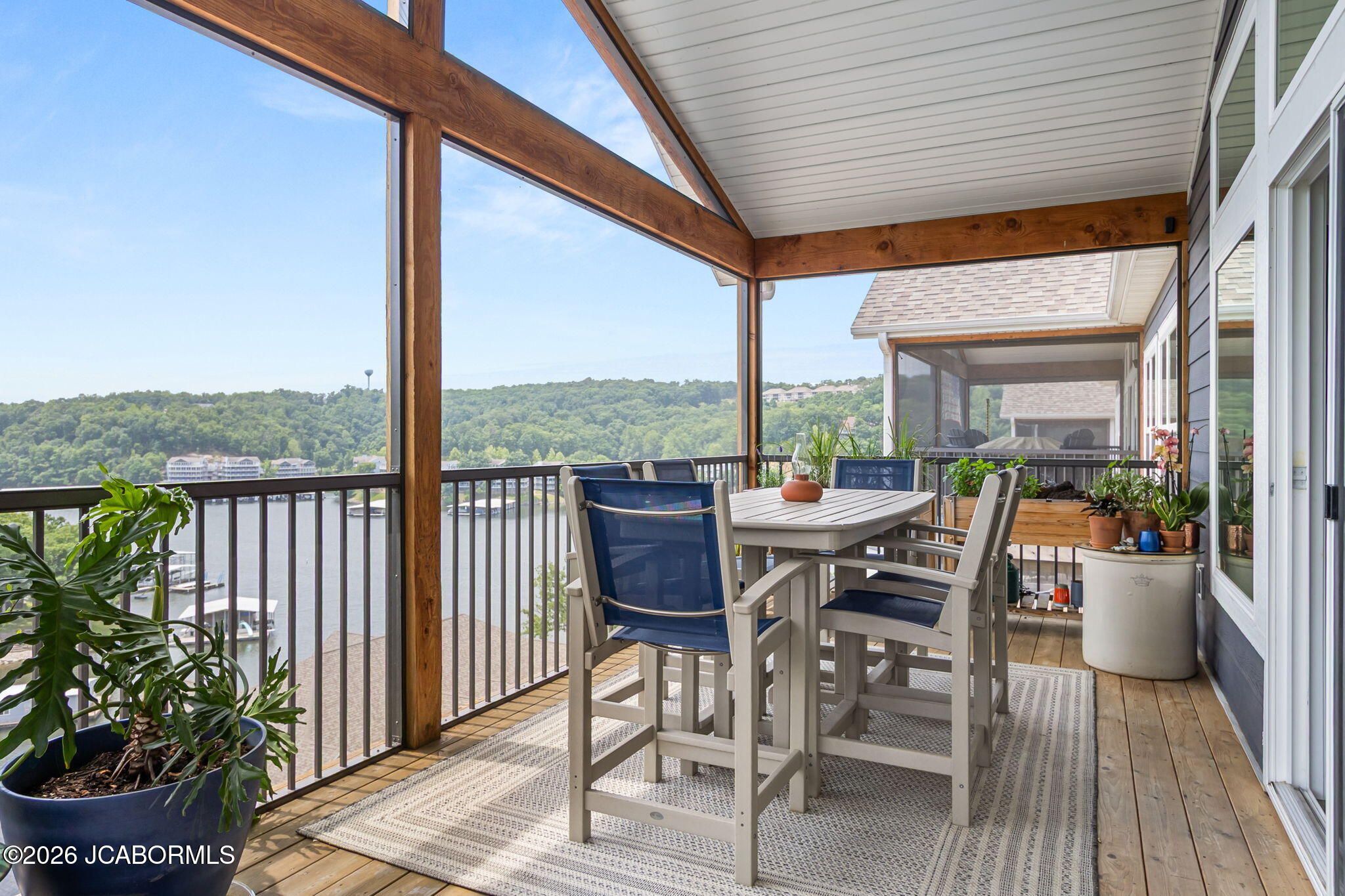 76 Barolo Lane Property Photo 1