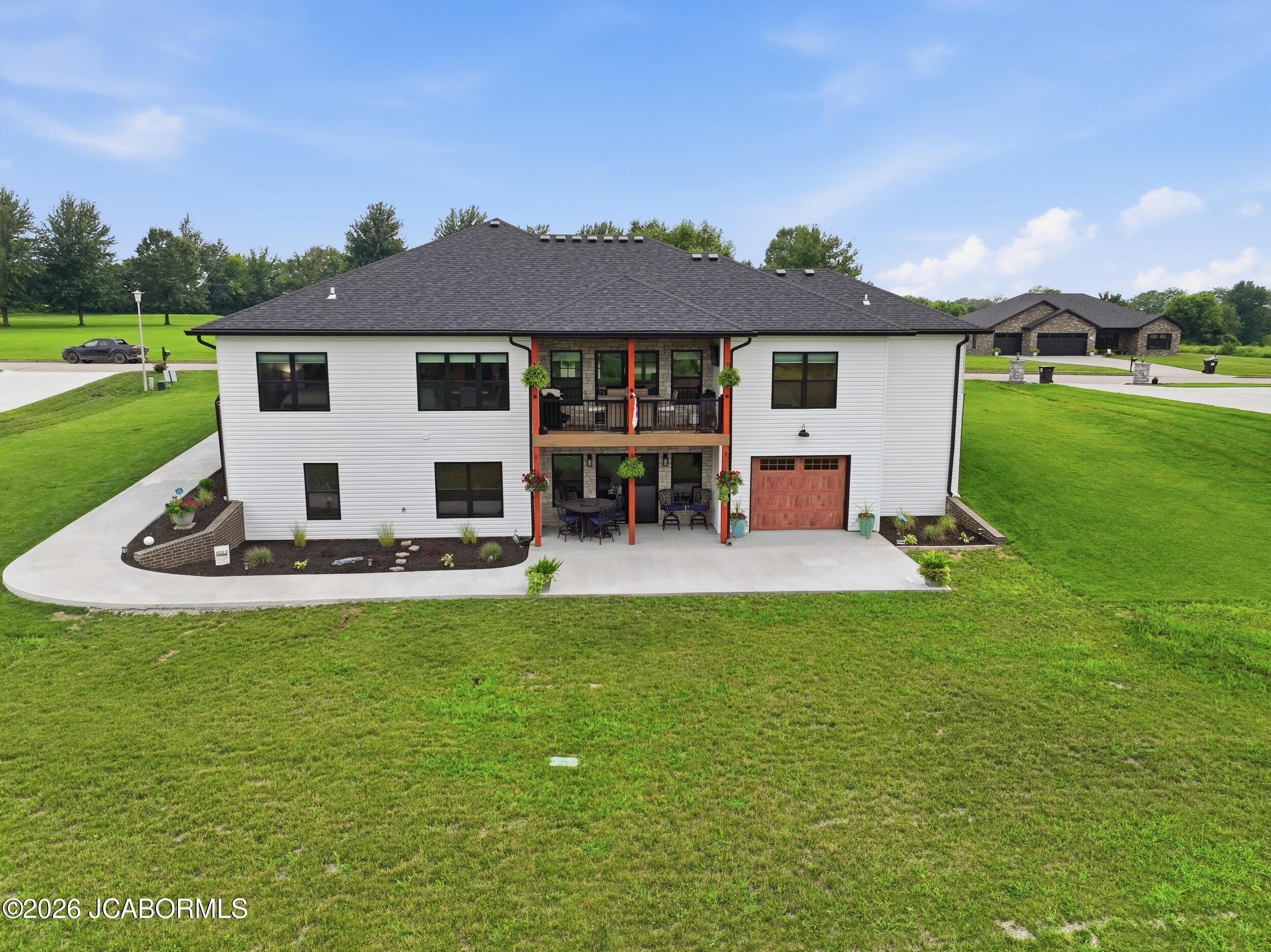 13819 Redfield Drive Property Photo 4
