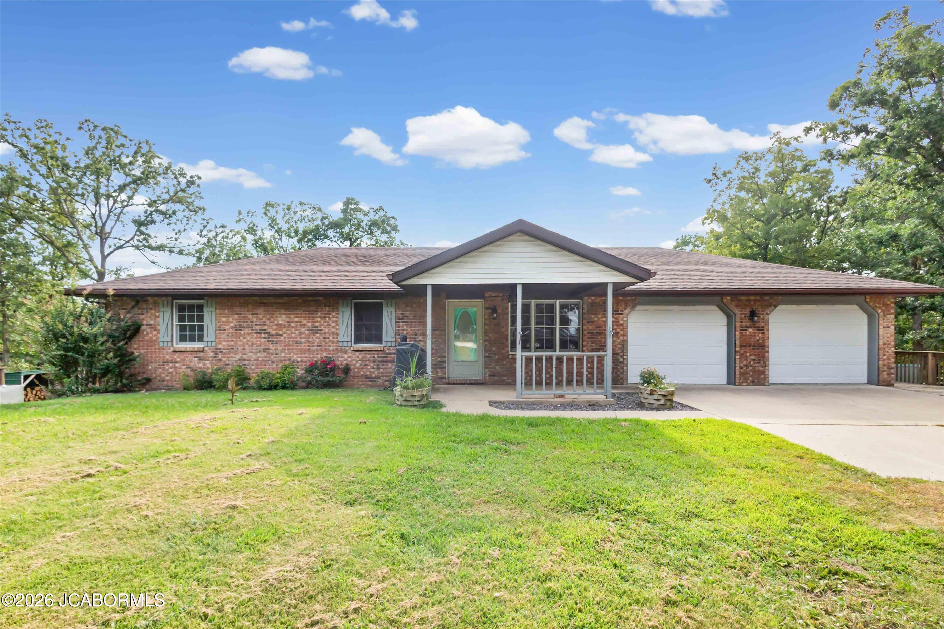 2519 Highway T Property Photo 1