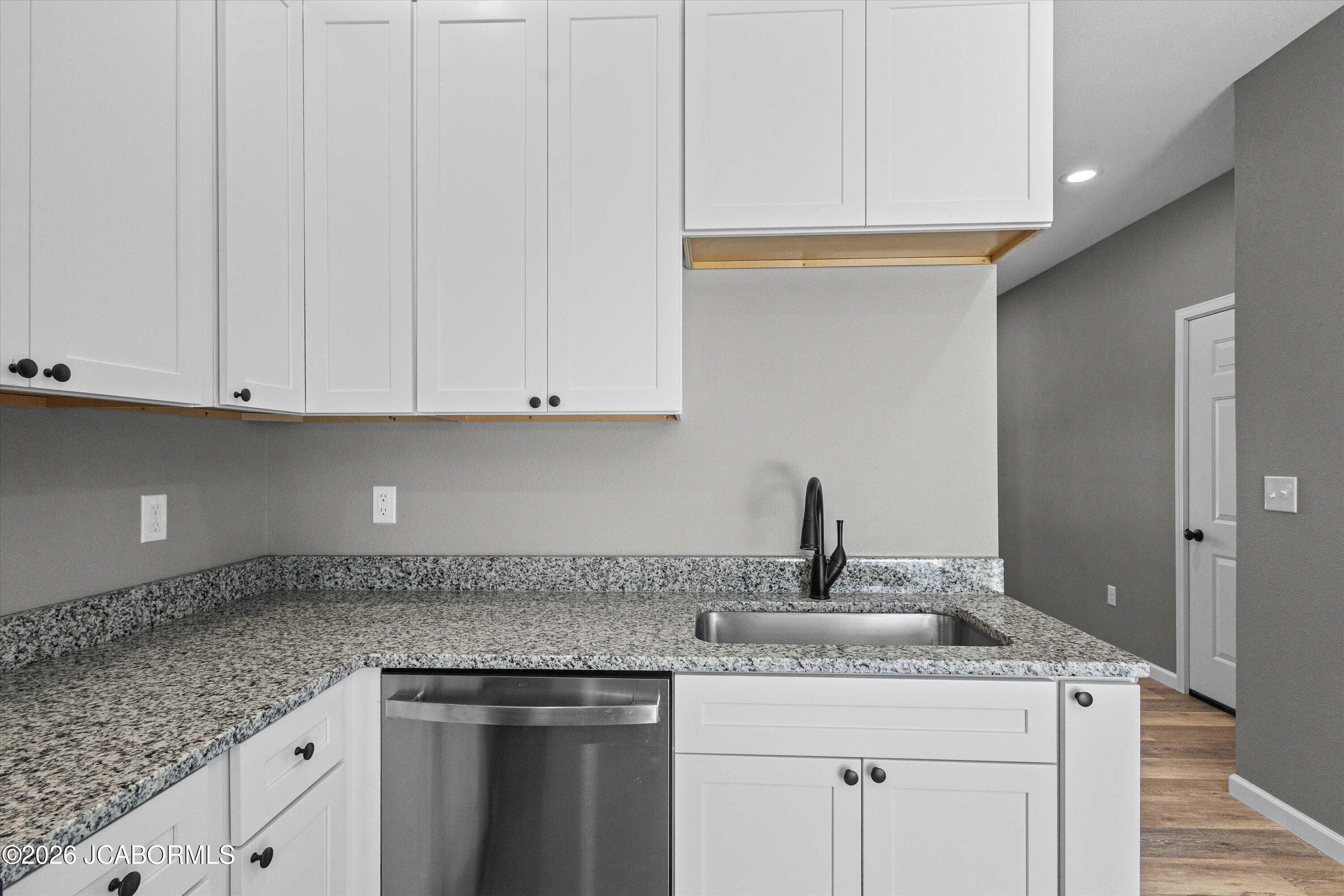 15906 Missouri 17 Property Photo 6
