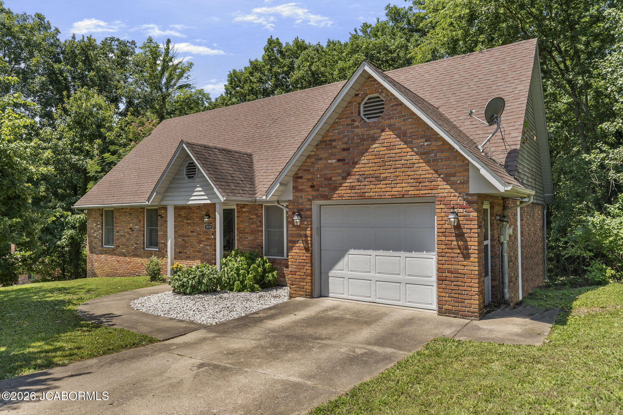 2020 Clara Drive Property Photo 1