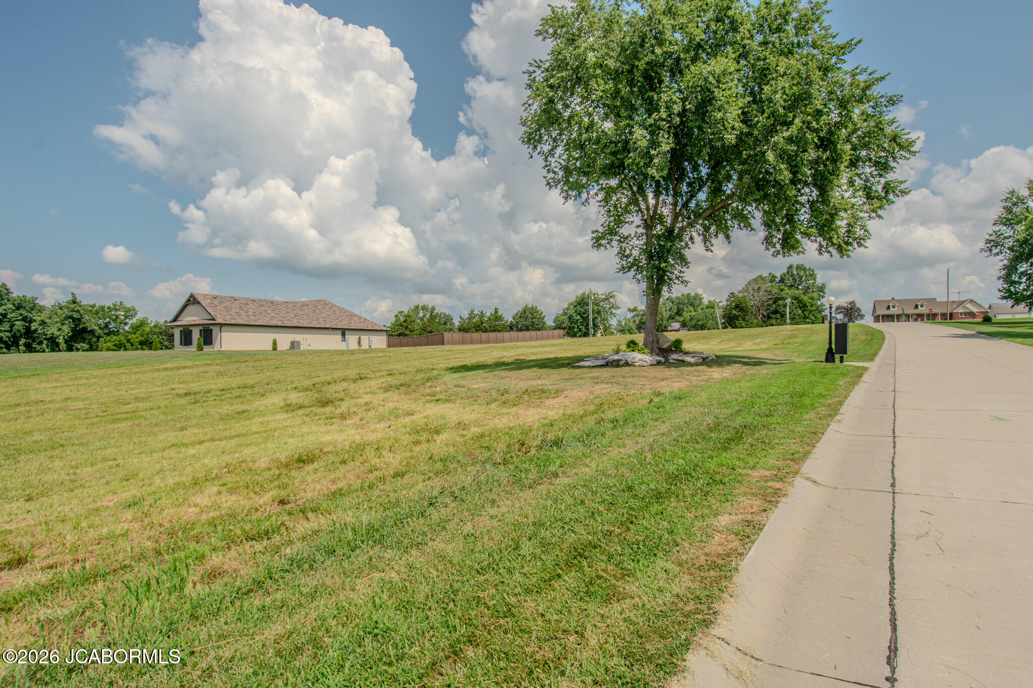 10905 EAGLE LAKE LN Property Photo 1