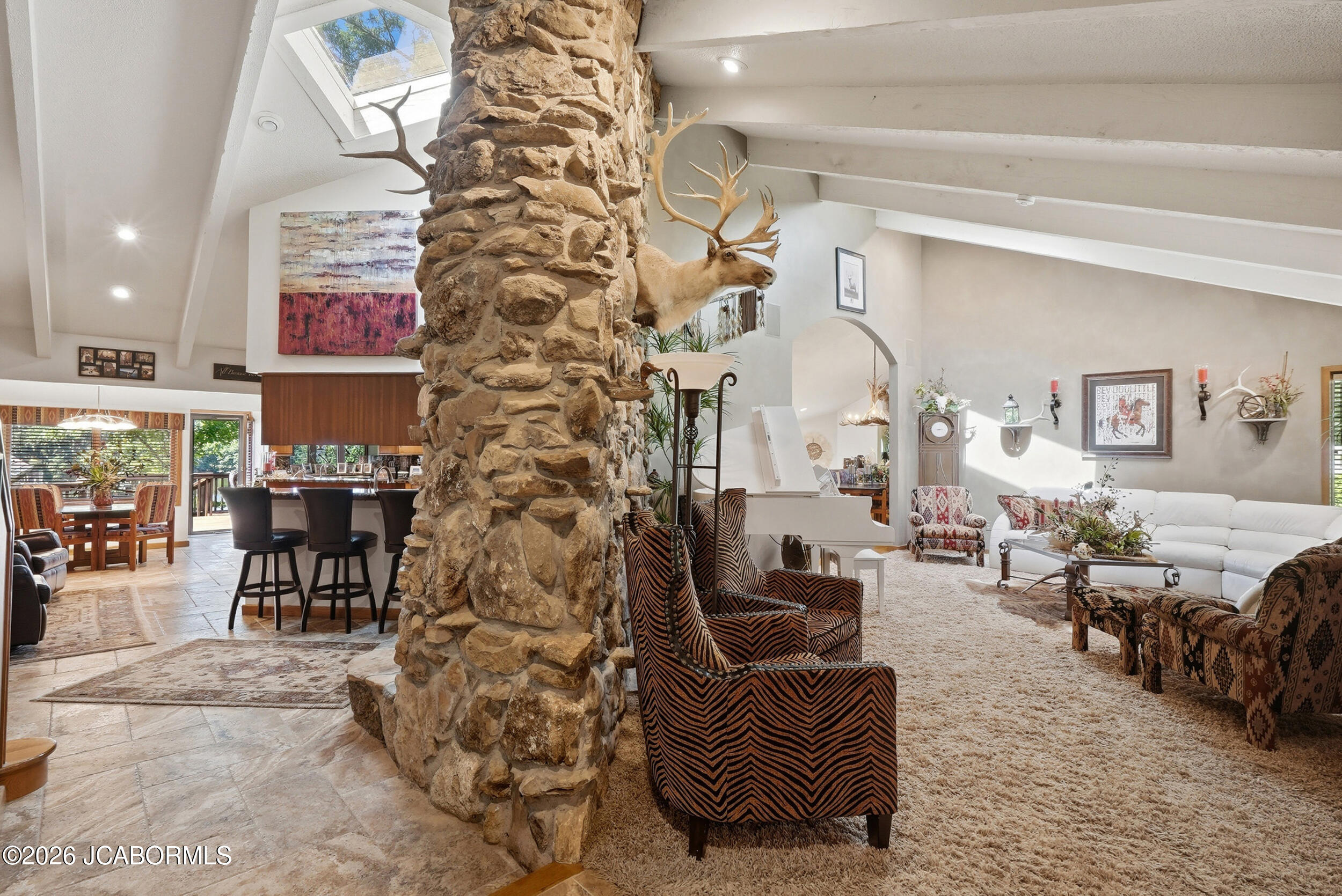 7268 E North Shore Drive Property Photo 8