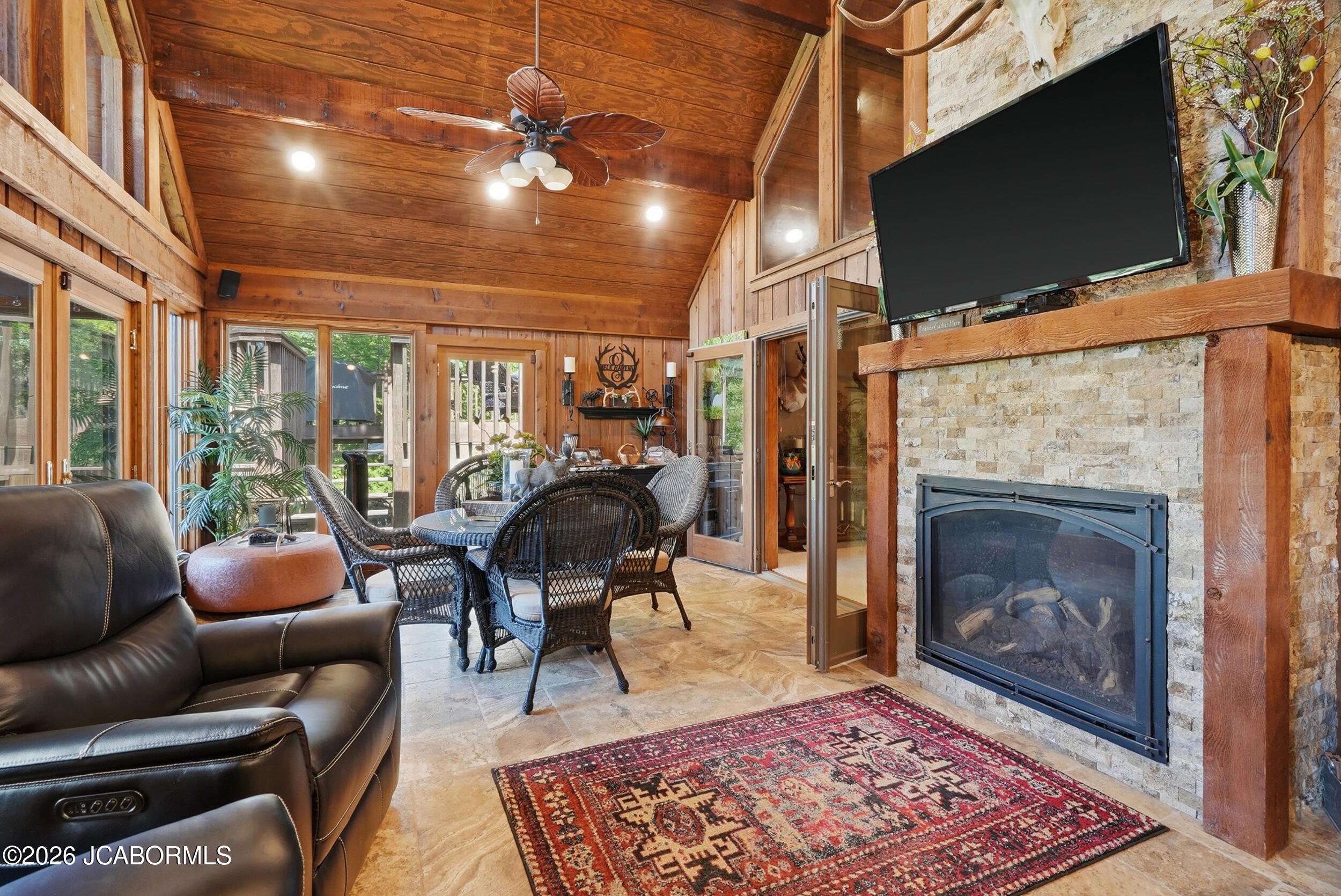 7268 E North Shore Drive Property Photo 36