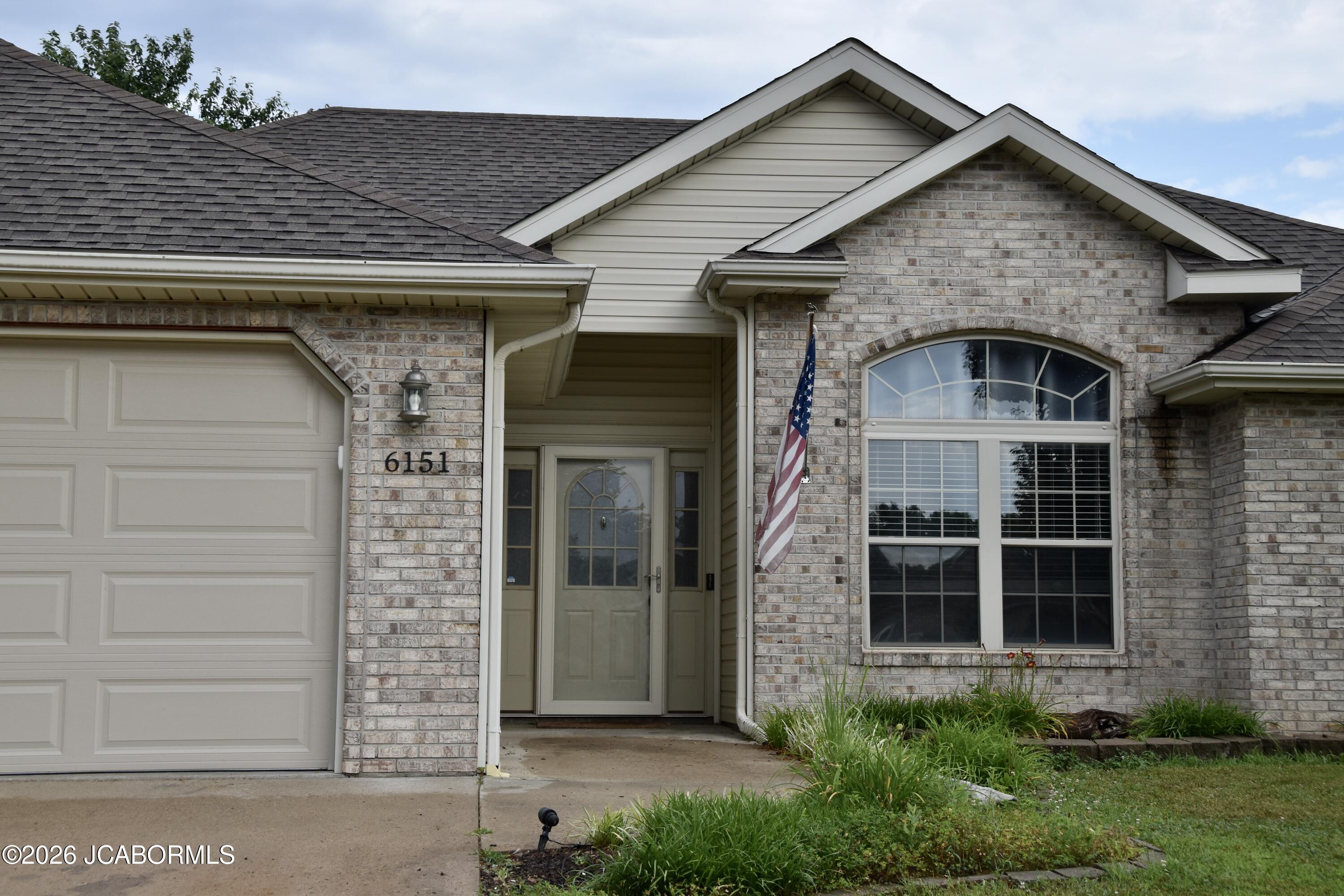 6151 DOUGLAS PARKWAY