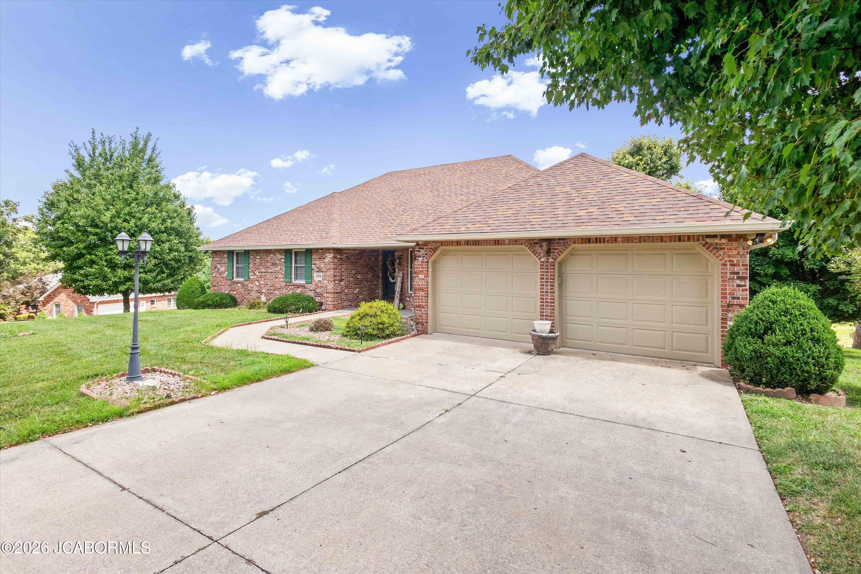 1704 Chelle Lane Property Photo 3