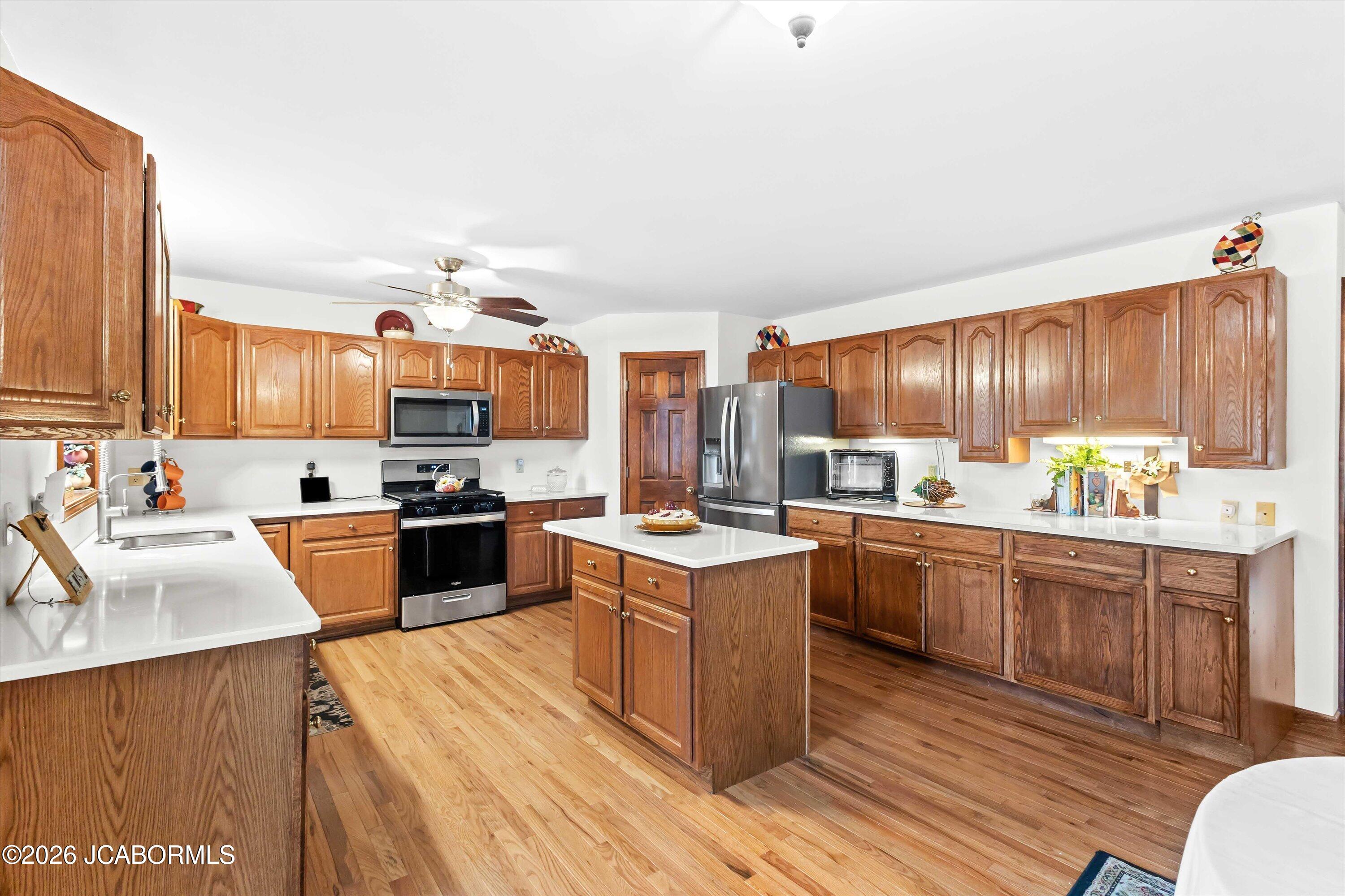1704 Chelle Lane Property Photo 8
