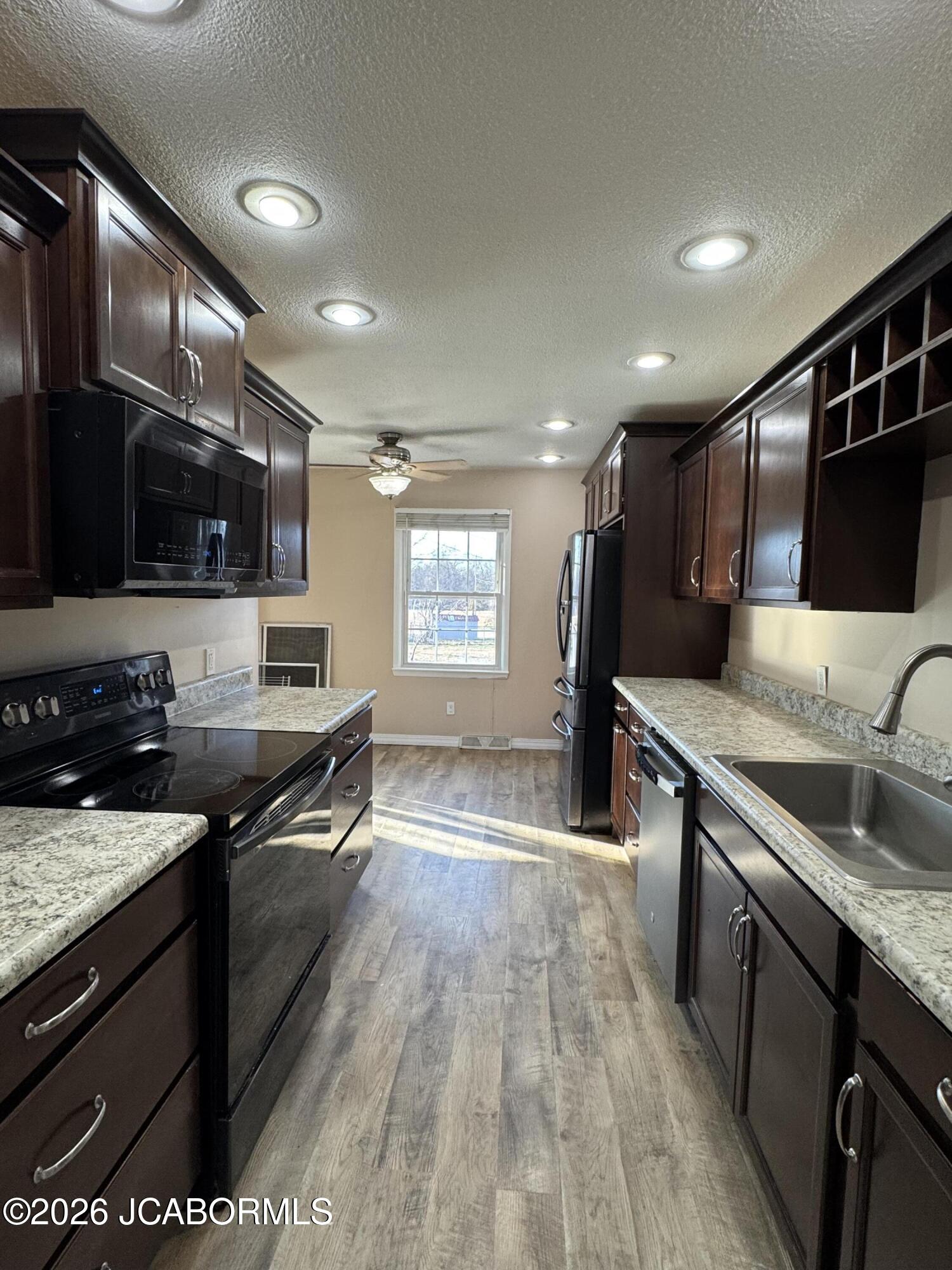 6735 N Nelson Drive Property Photo 14