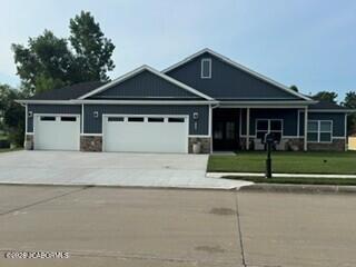 2425 Kirk Drive Property Photo 1