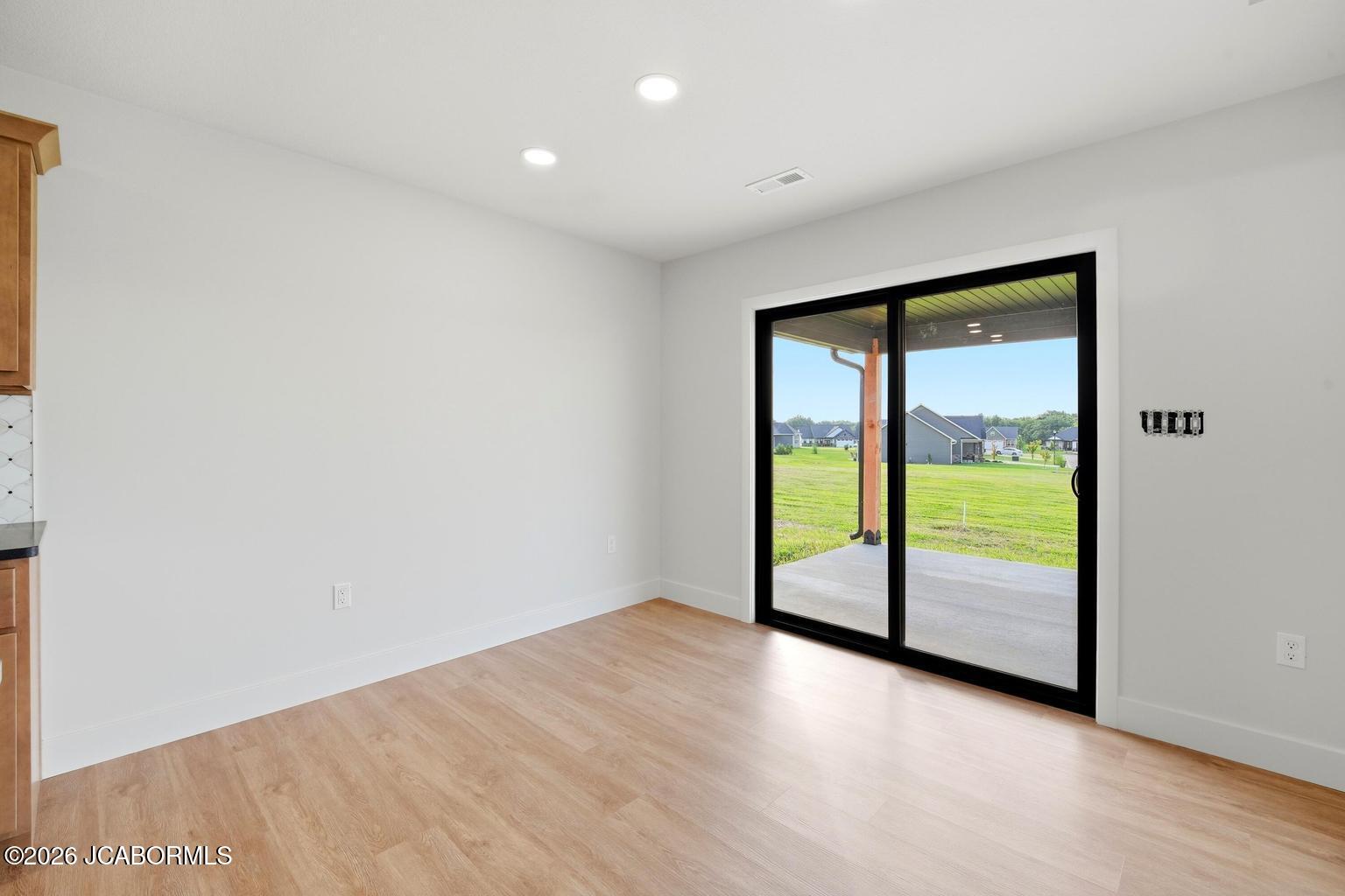2006 Sterling Drive Property Photo 15
