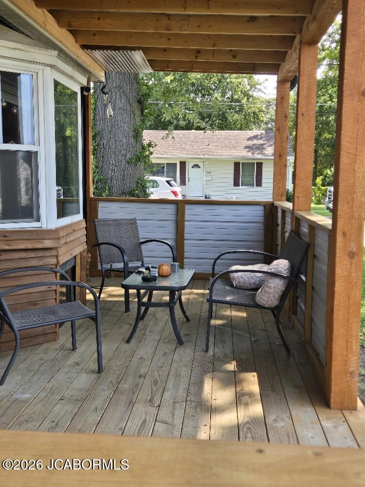 1 Lakeside Place Property Photo 3