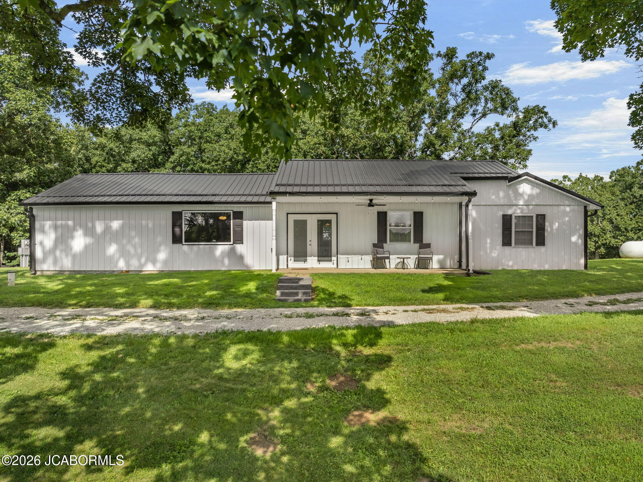 2925 Trails End Property Photo 1