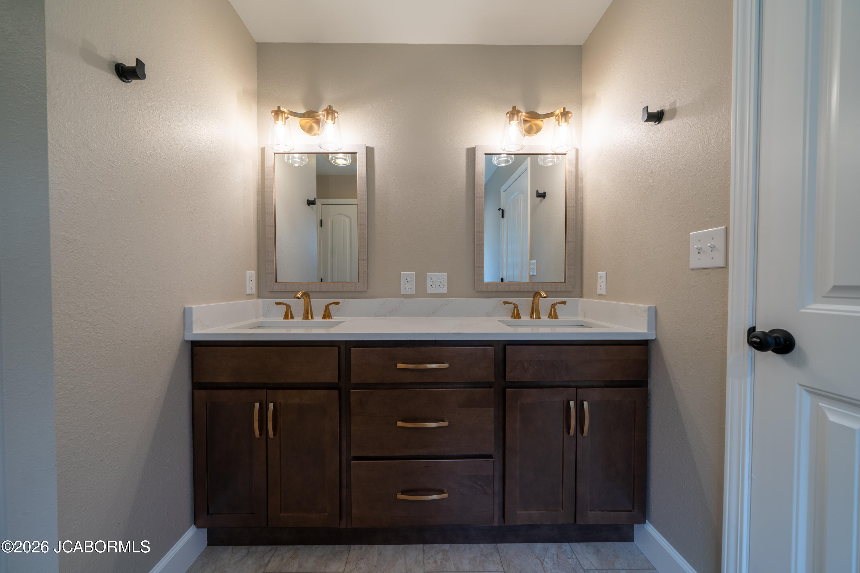 2211 Atelier Drive Property Photo 47