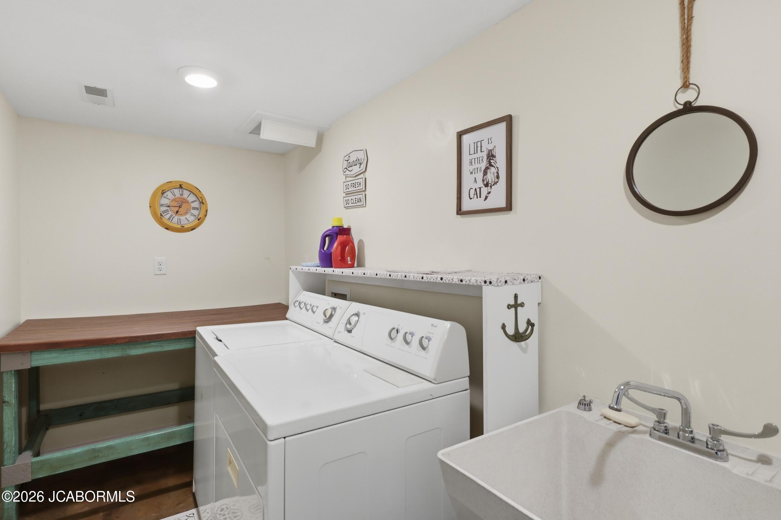 209 Cameo Point Property Photo 17