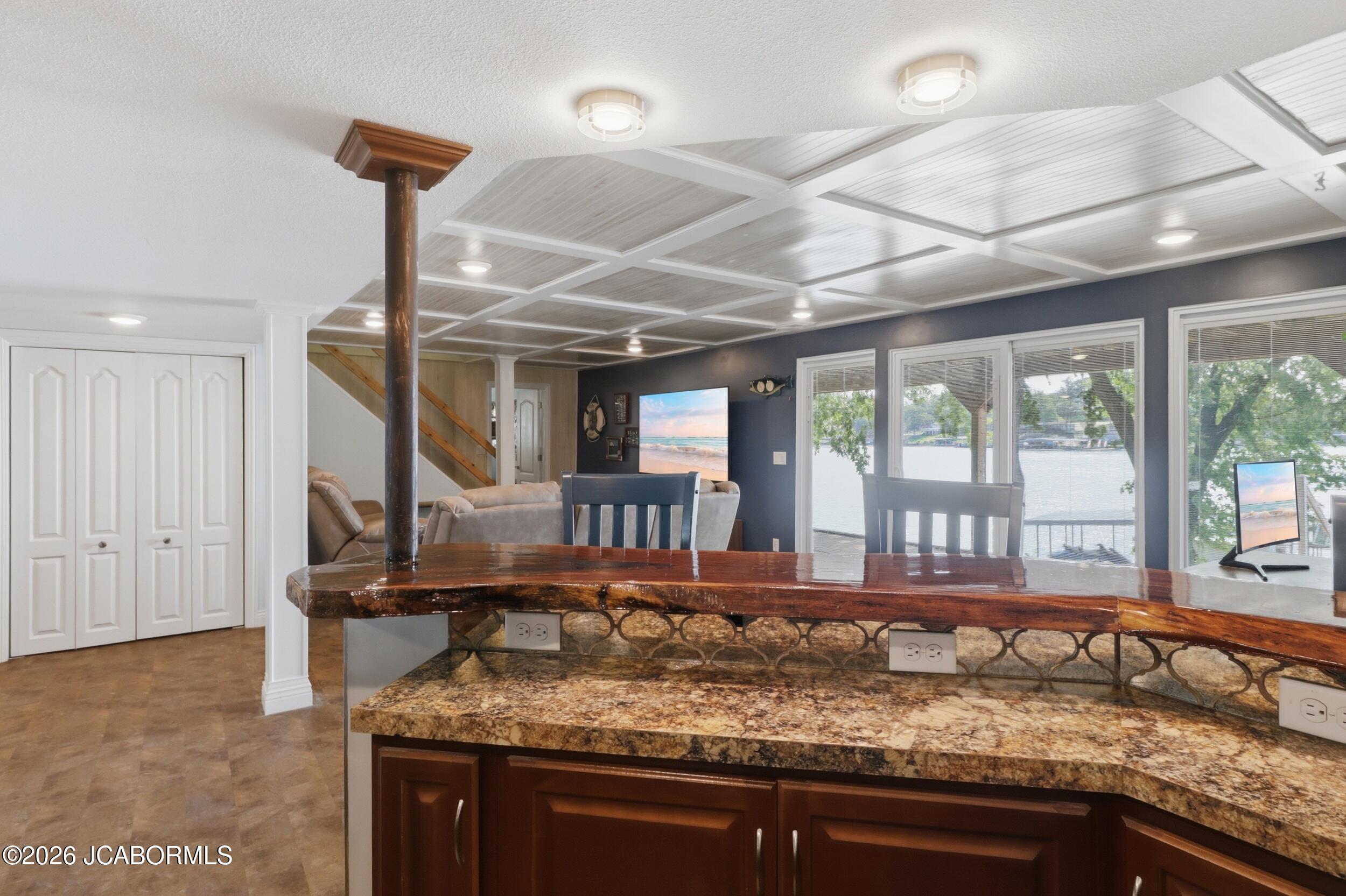 209 Cameo Point Property Photo 19