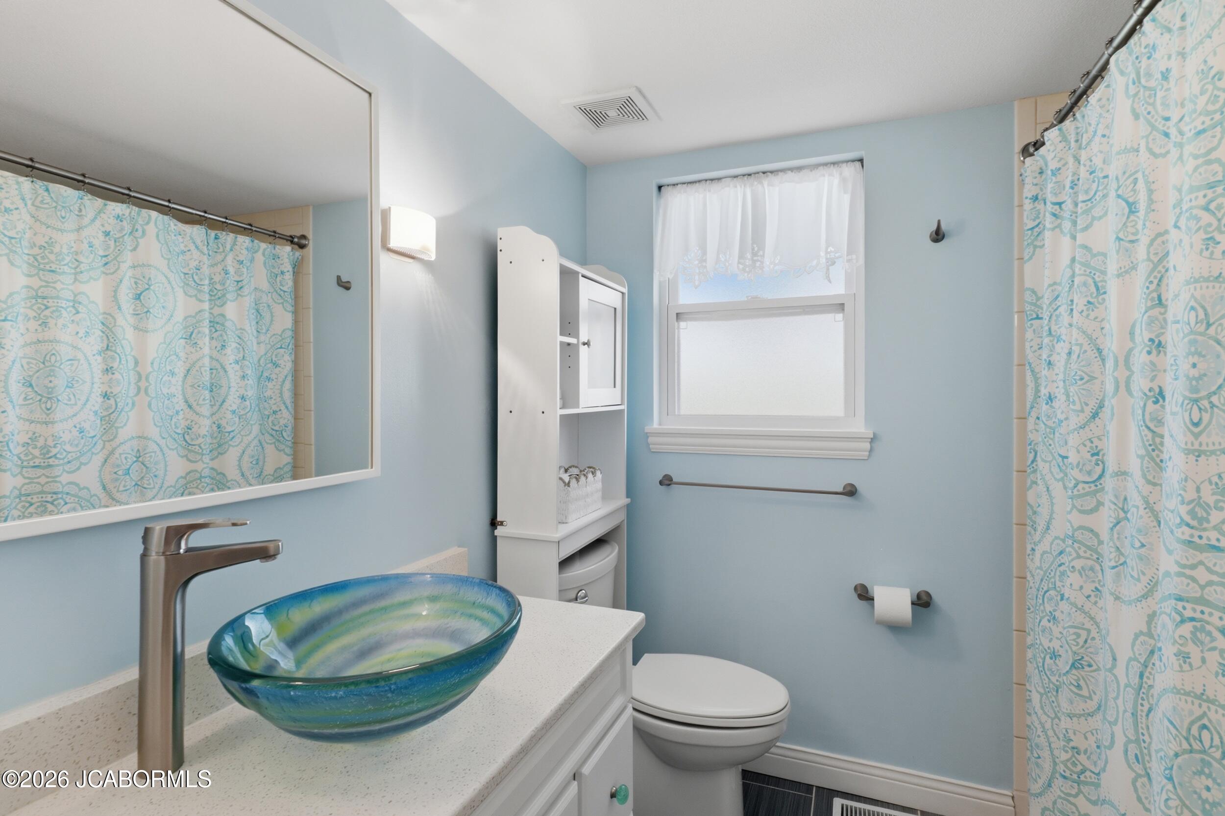 209 Cameo Point Property Photo 24