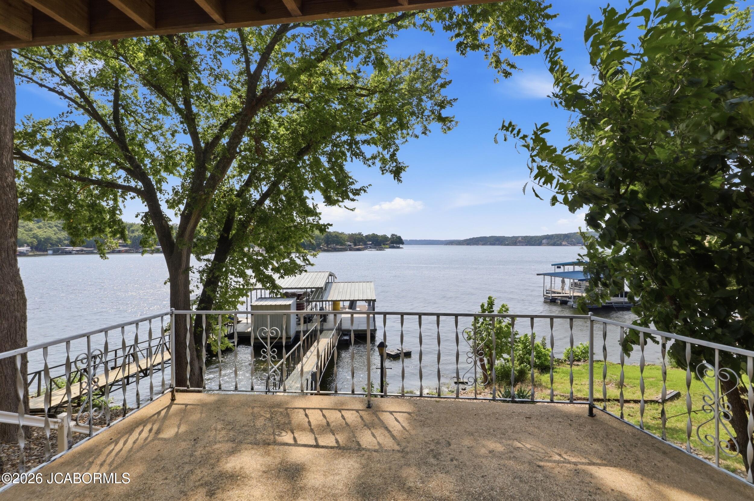 209 Cameo Point Property Photo 32
