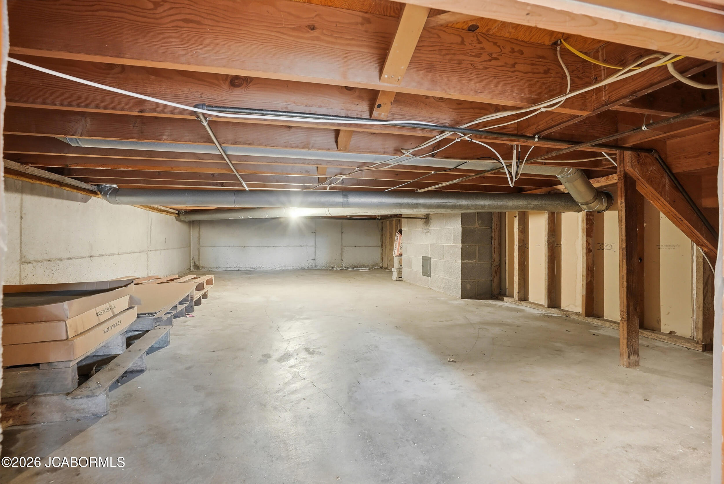 400 Douglas Boulevard Property Photo 4