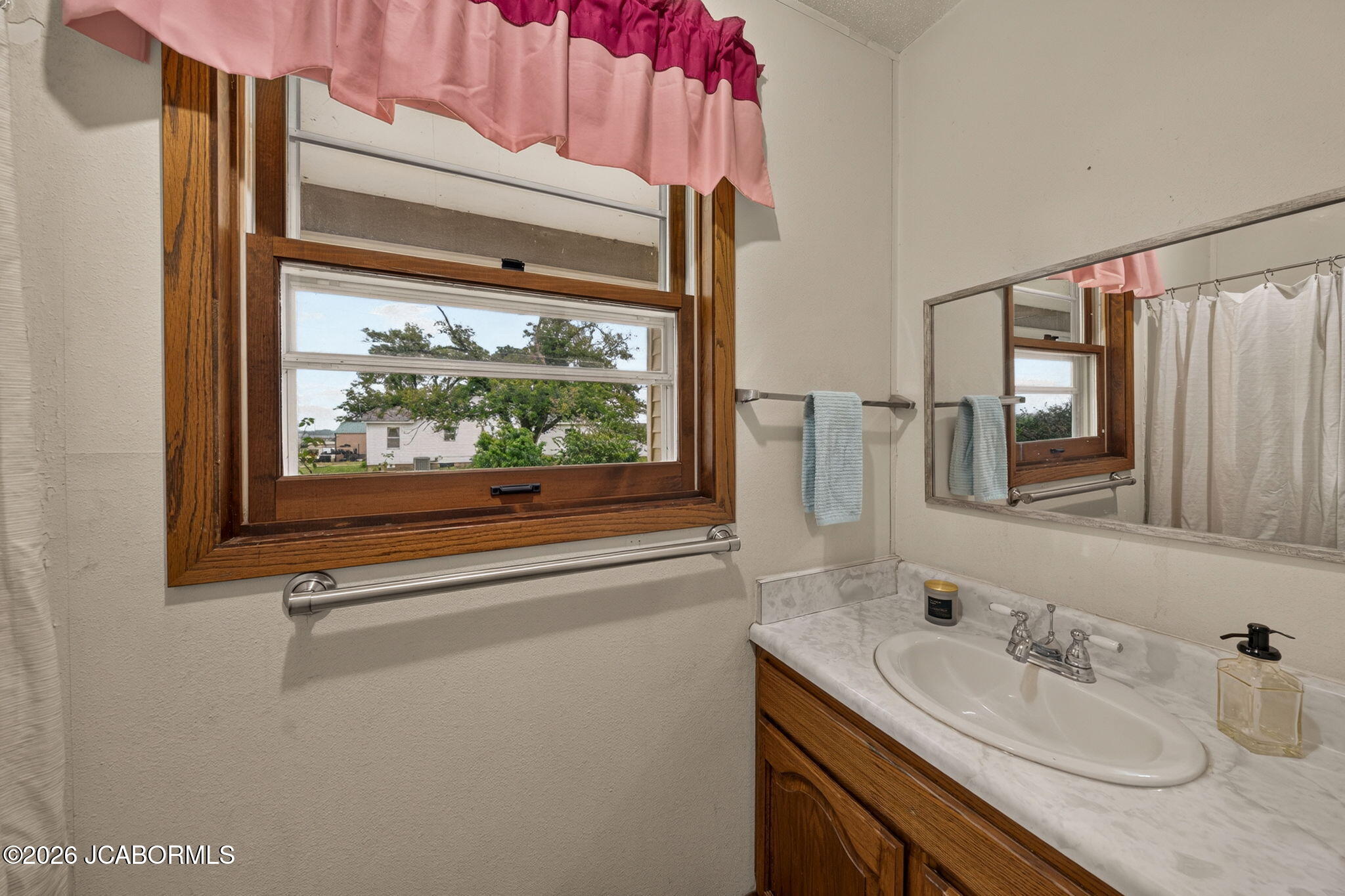 10206 State Route 52 Property Photo 24