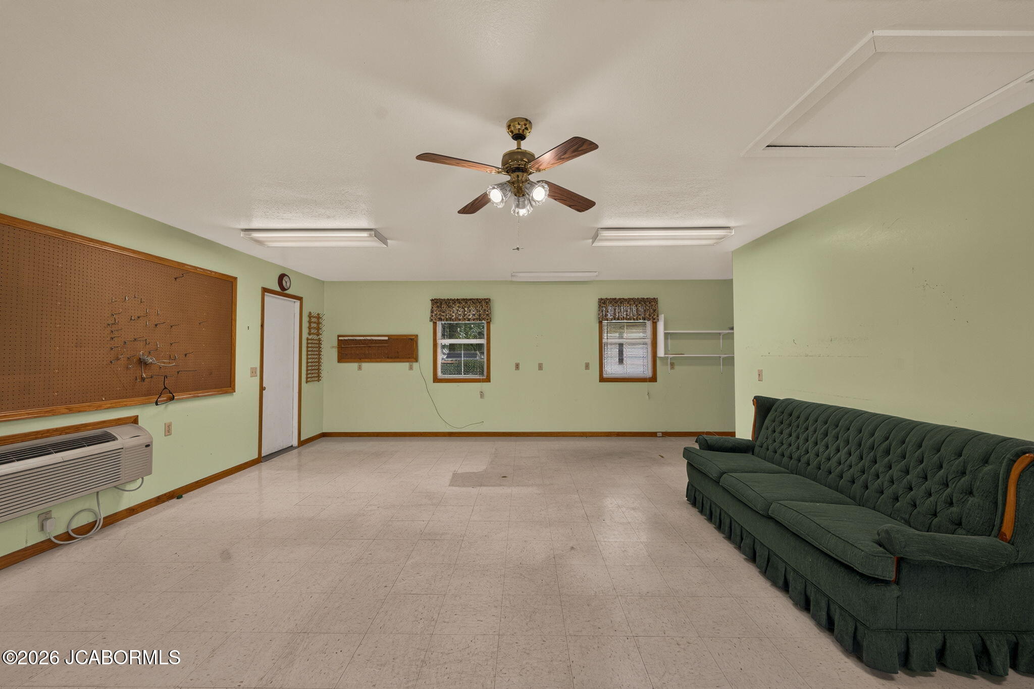 10206 State Route 52 Property Photo 29