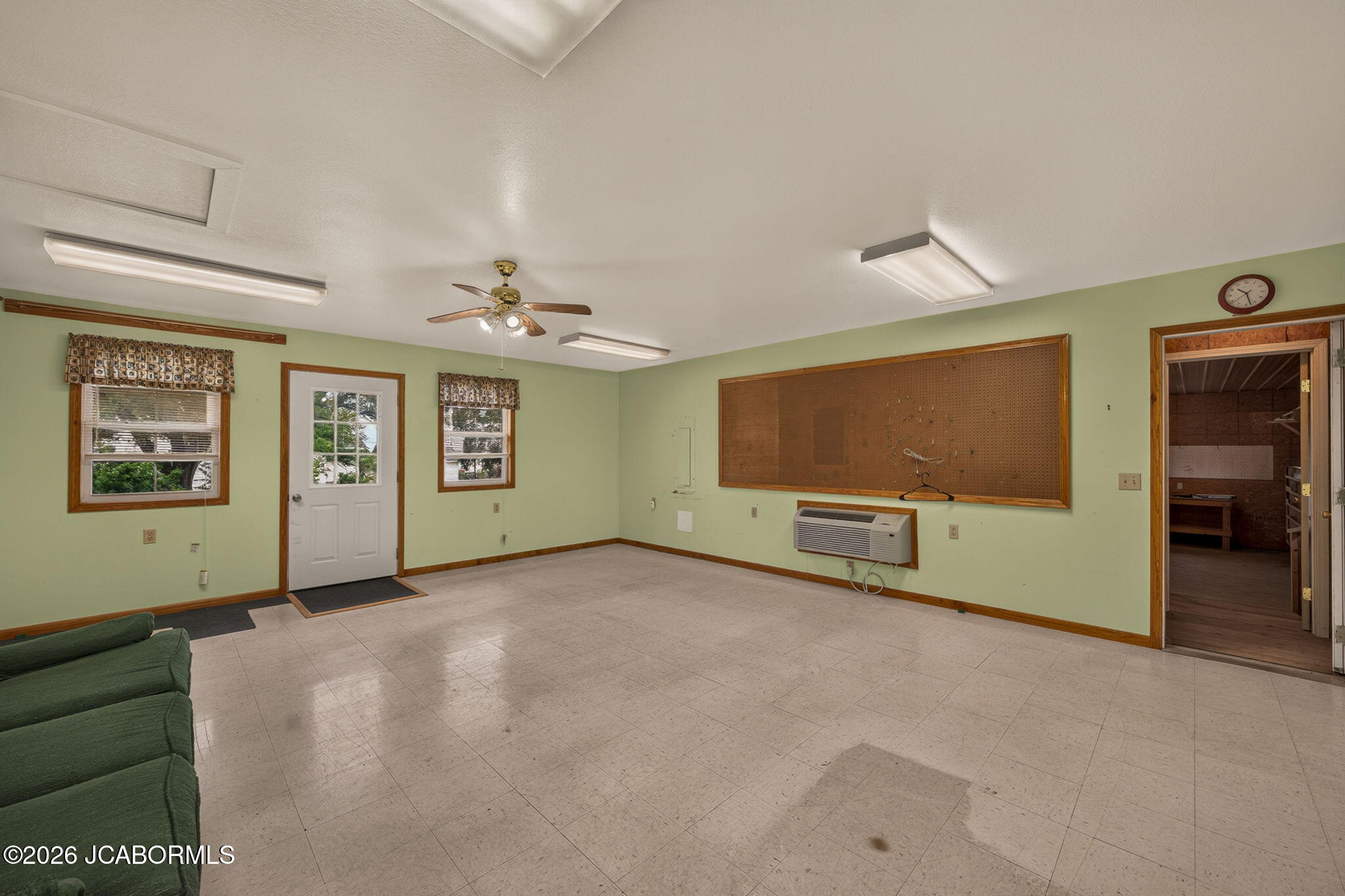 10206 State Route 52 Property Photo 30