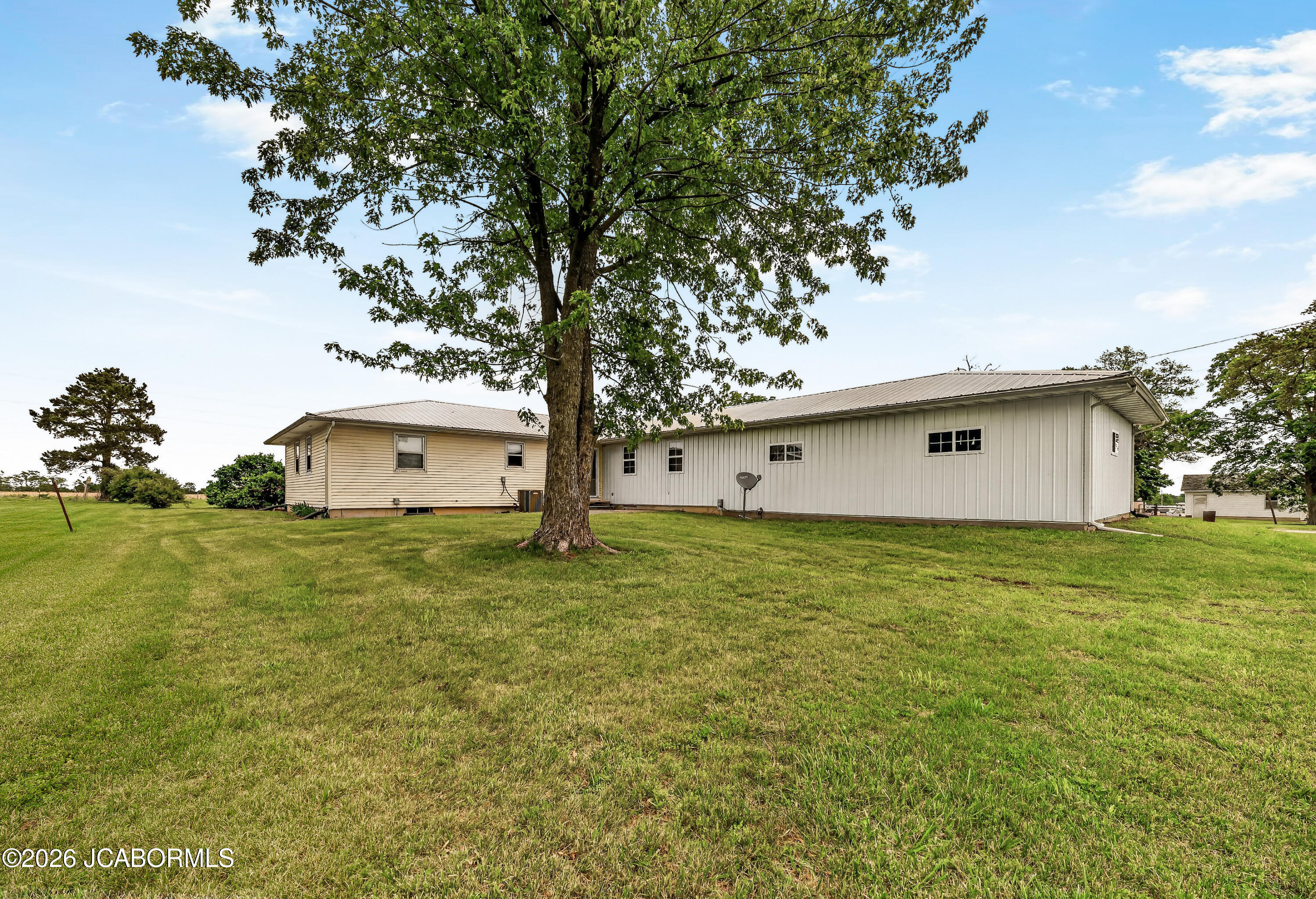 10206 State Route 52 Property Photo 32