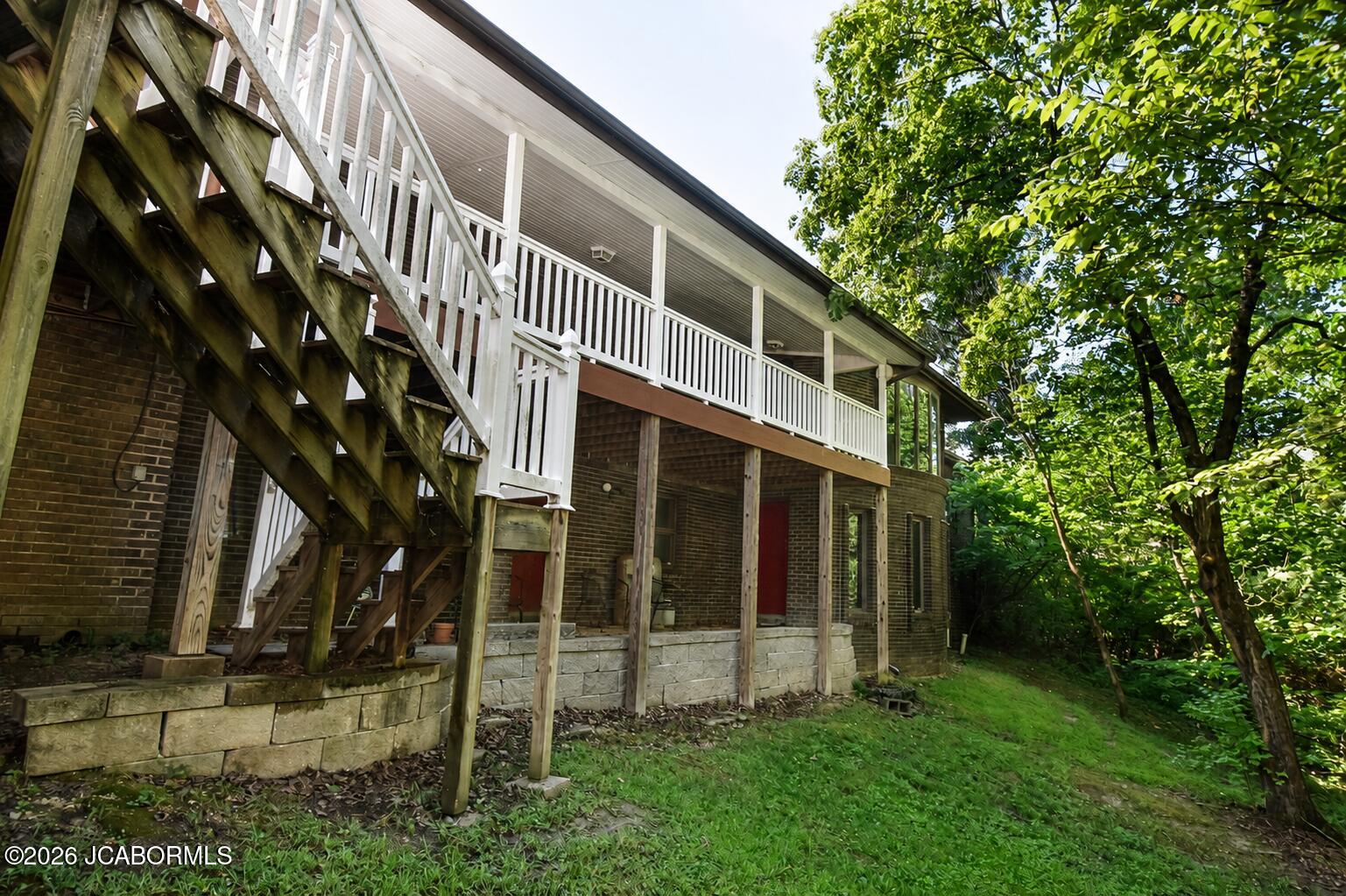 328 Eastland Drive Property Photo 37