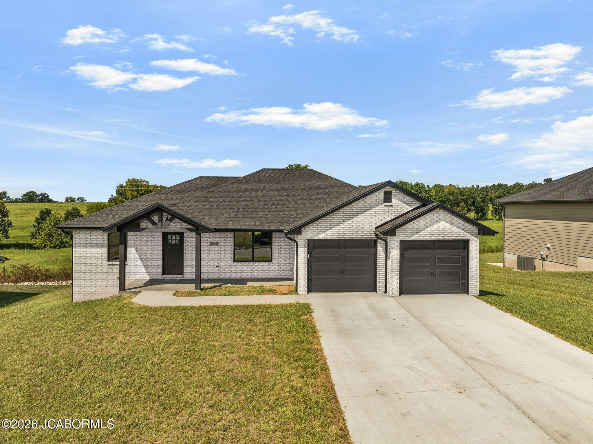 5717 SUMMERBROOK DRIVE