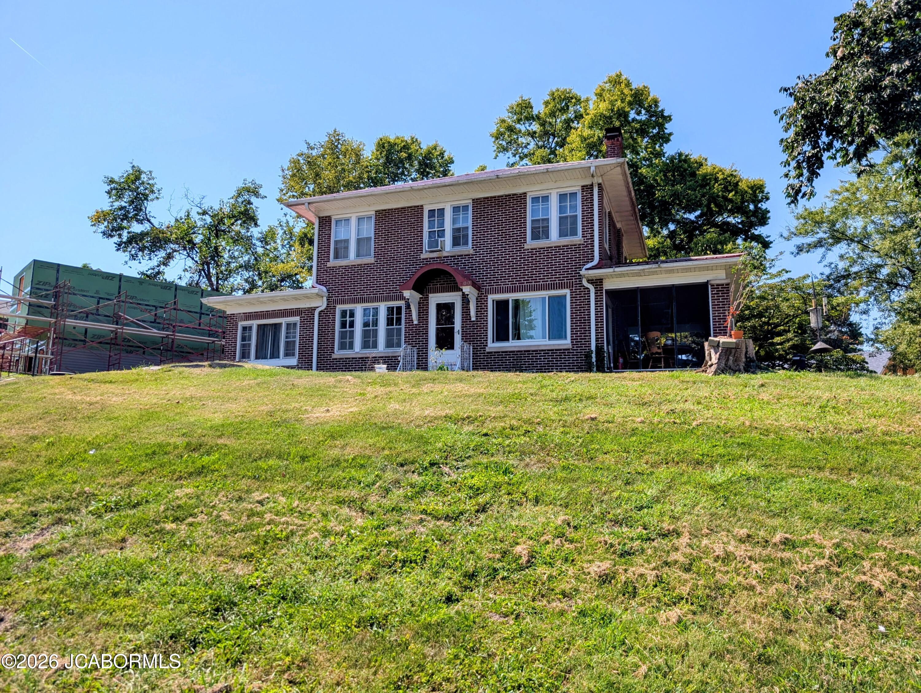 700 Ewing Drive Property Photo 1