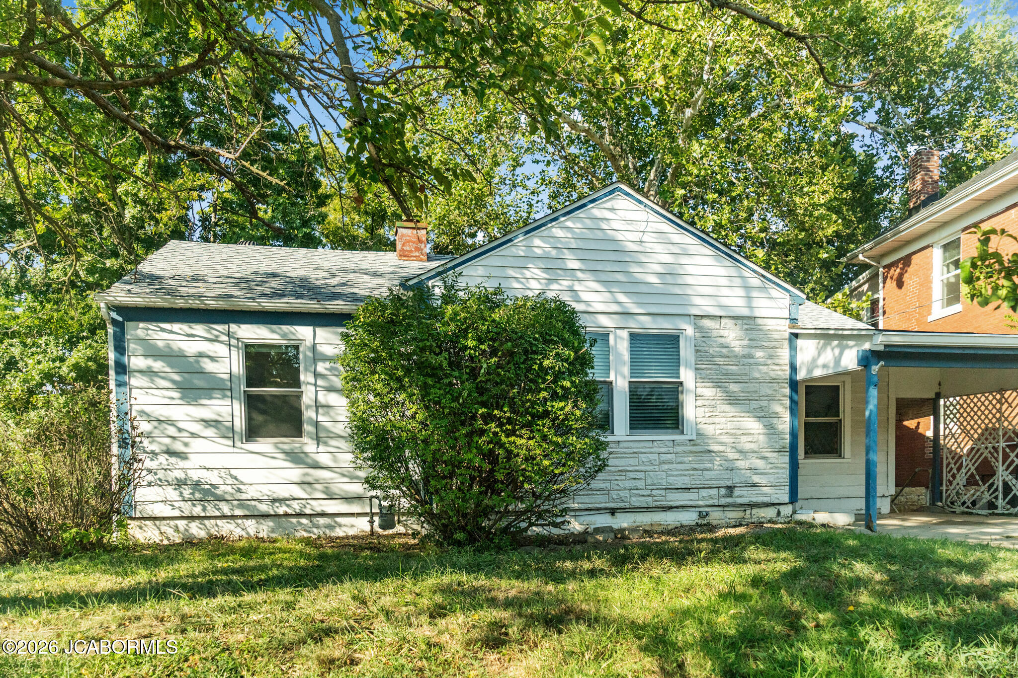 1510 St Marys Boulevard Property Photo 1