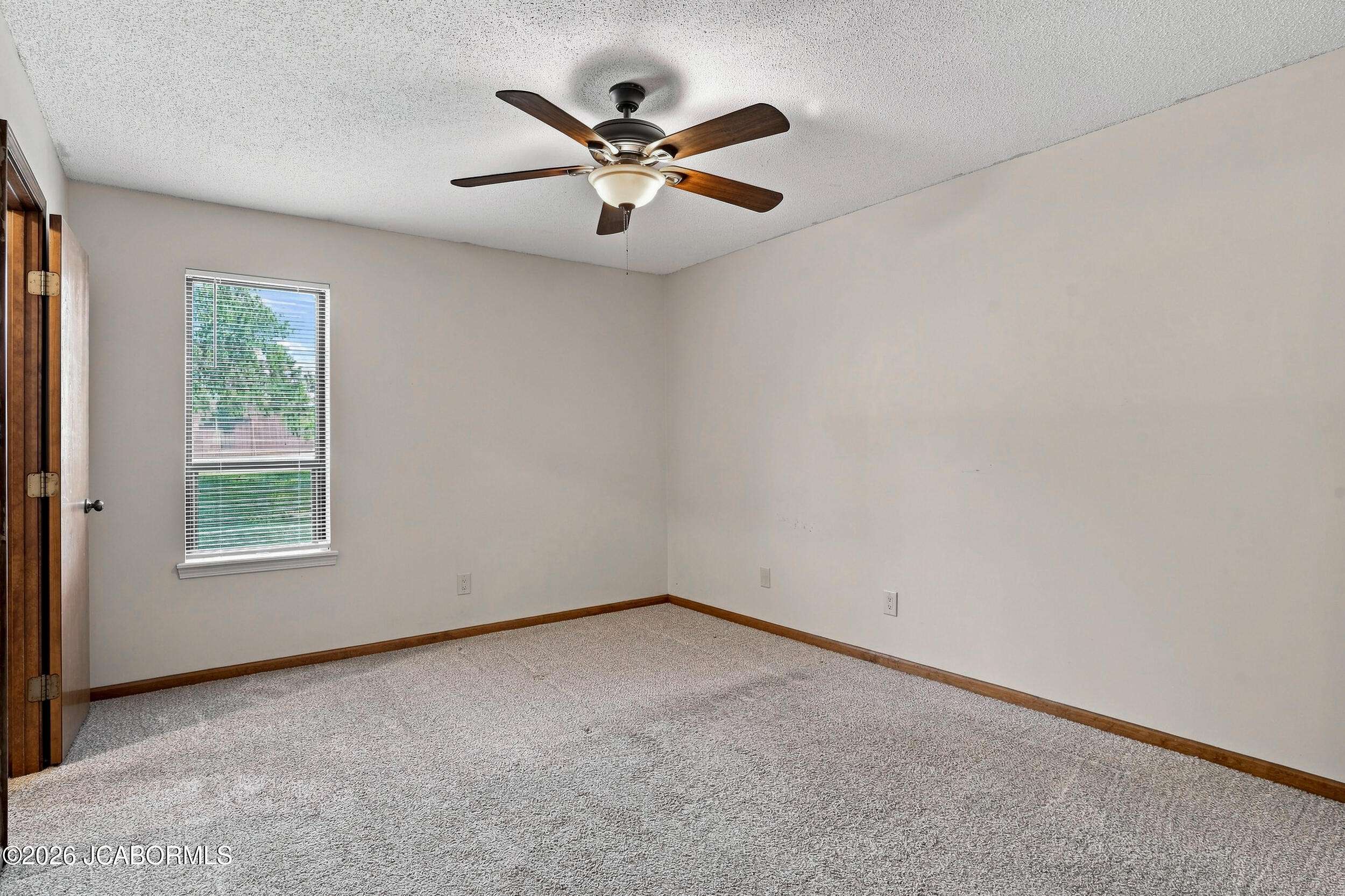 1883 B Waterfront Drive Property Photo 11