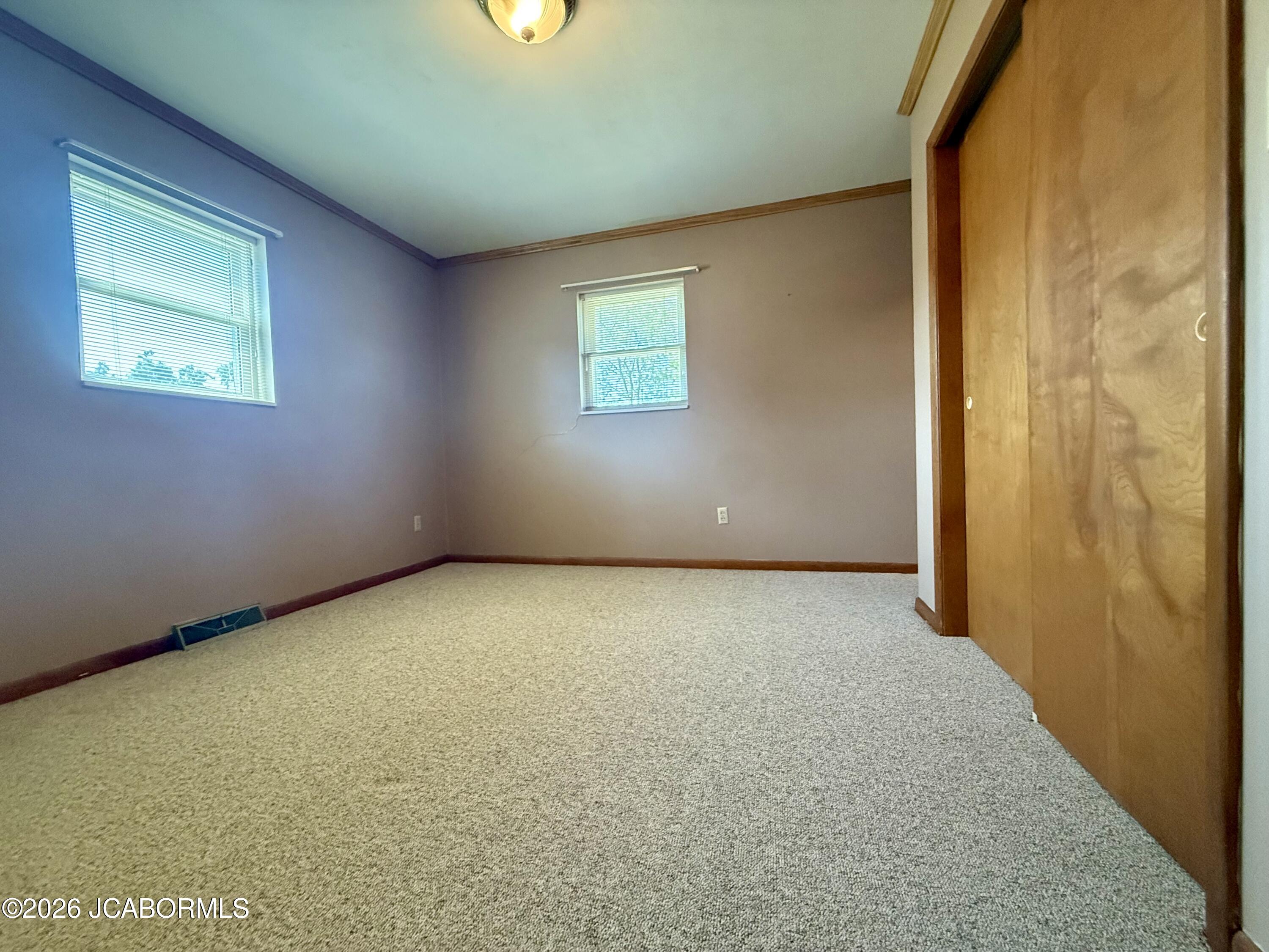 678 S Summit Drive Property Photo 12