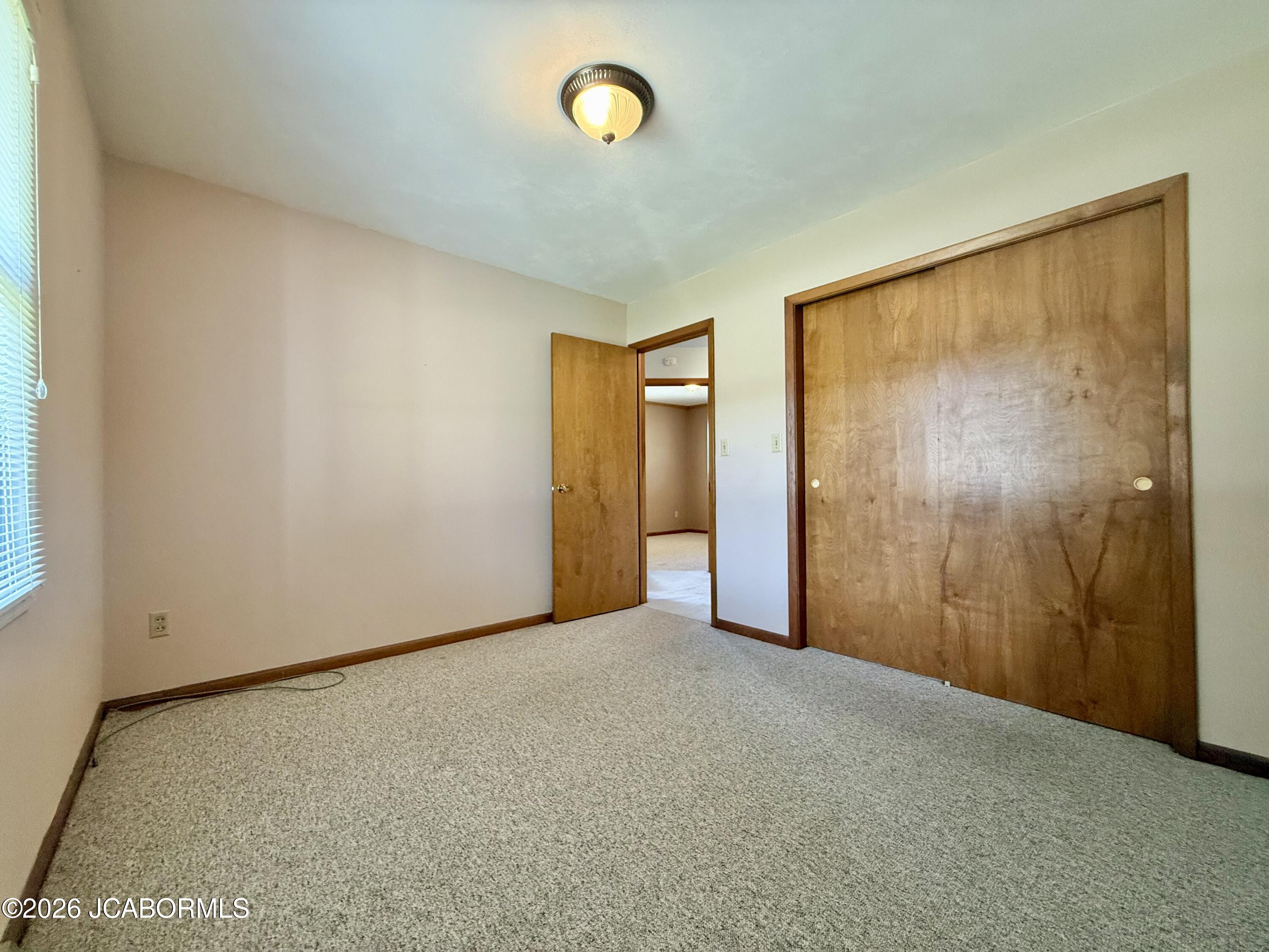 678 S Summit Drive Property Photo 15