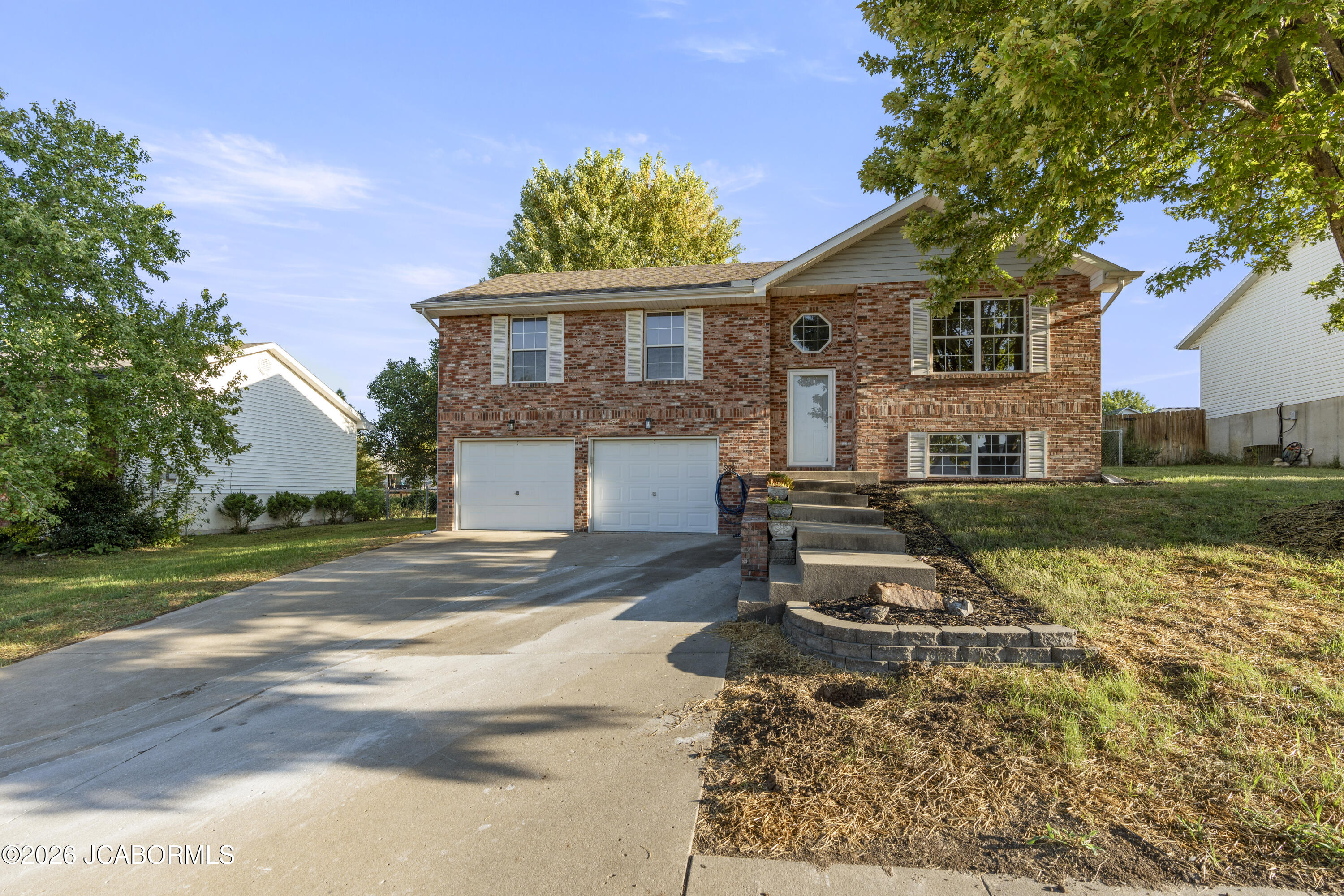 3912 BUCKINGHAM