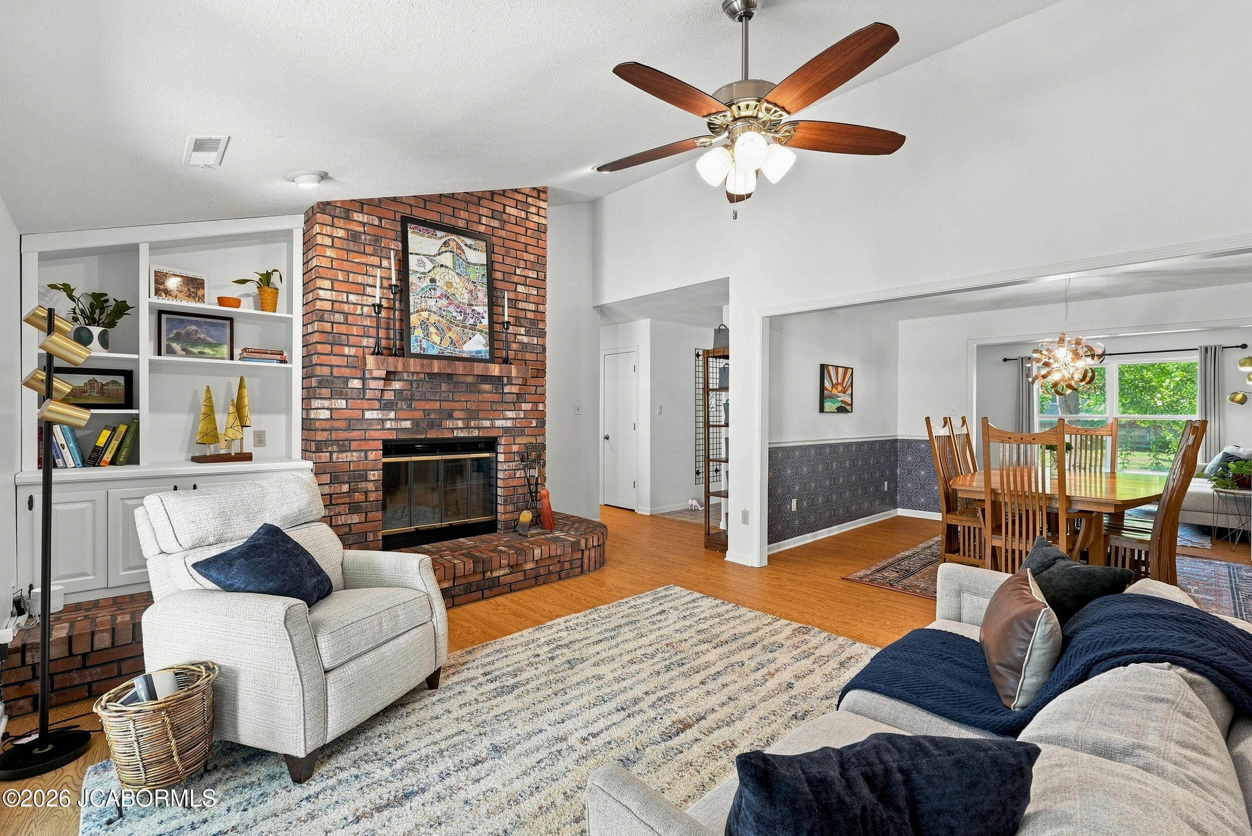2612 Burrwood Drive Property Photo 1