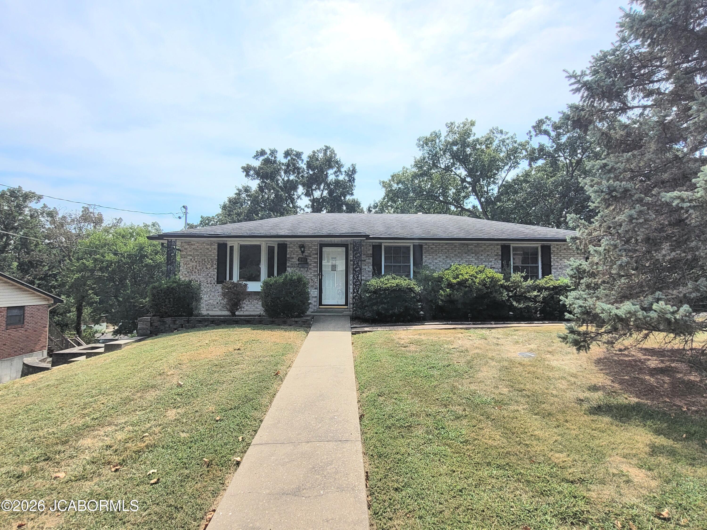 2111 Melody Drive Property Photo 1