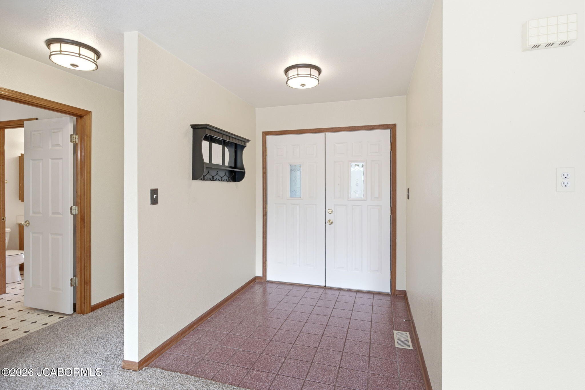 1502 E Preakness Drive Property Photo 7