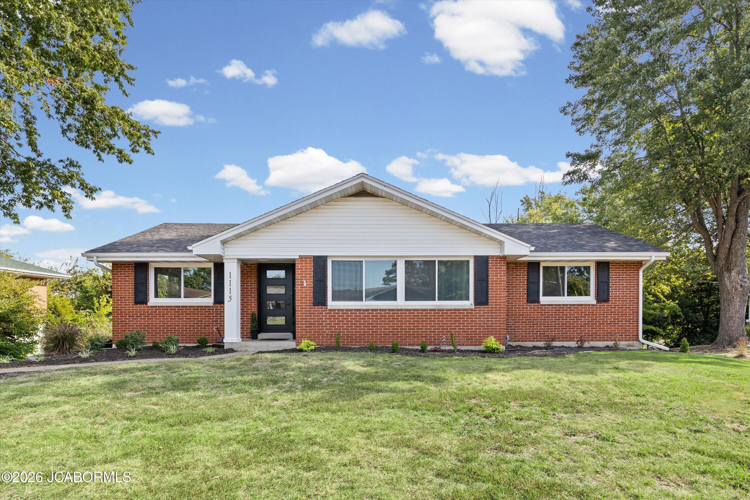 1115 Winston Drive Property Photo 1