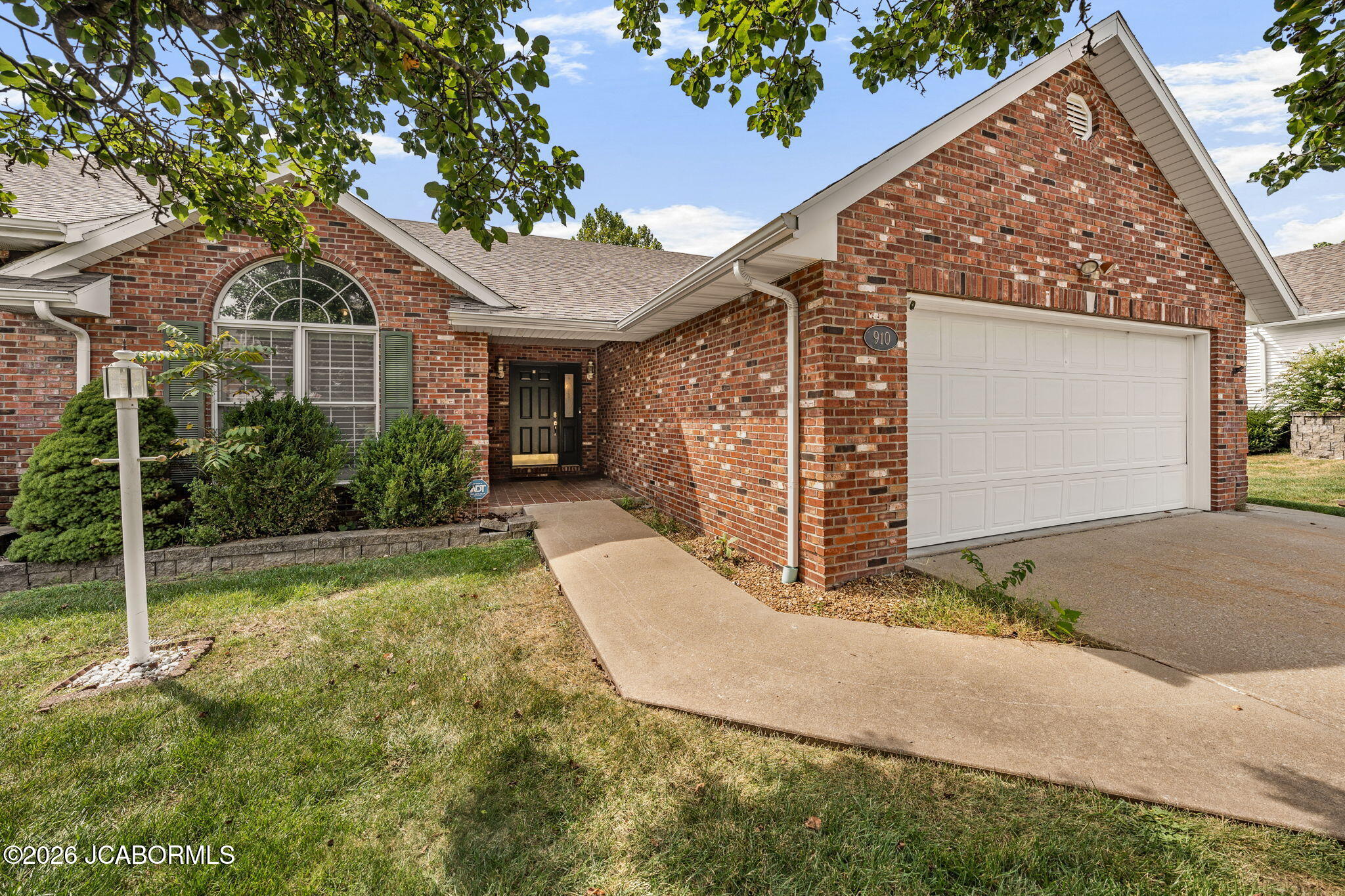 910 Manassas Place Property Photo 1