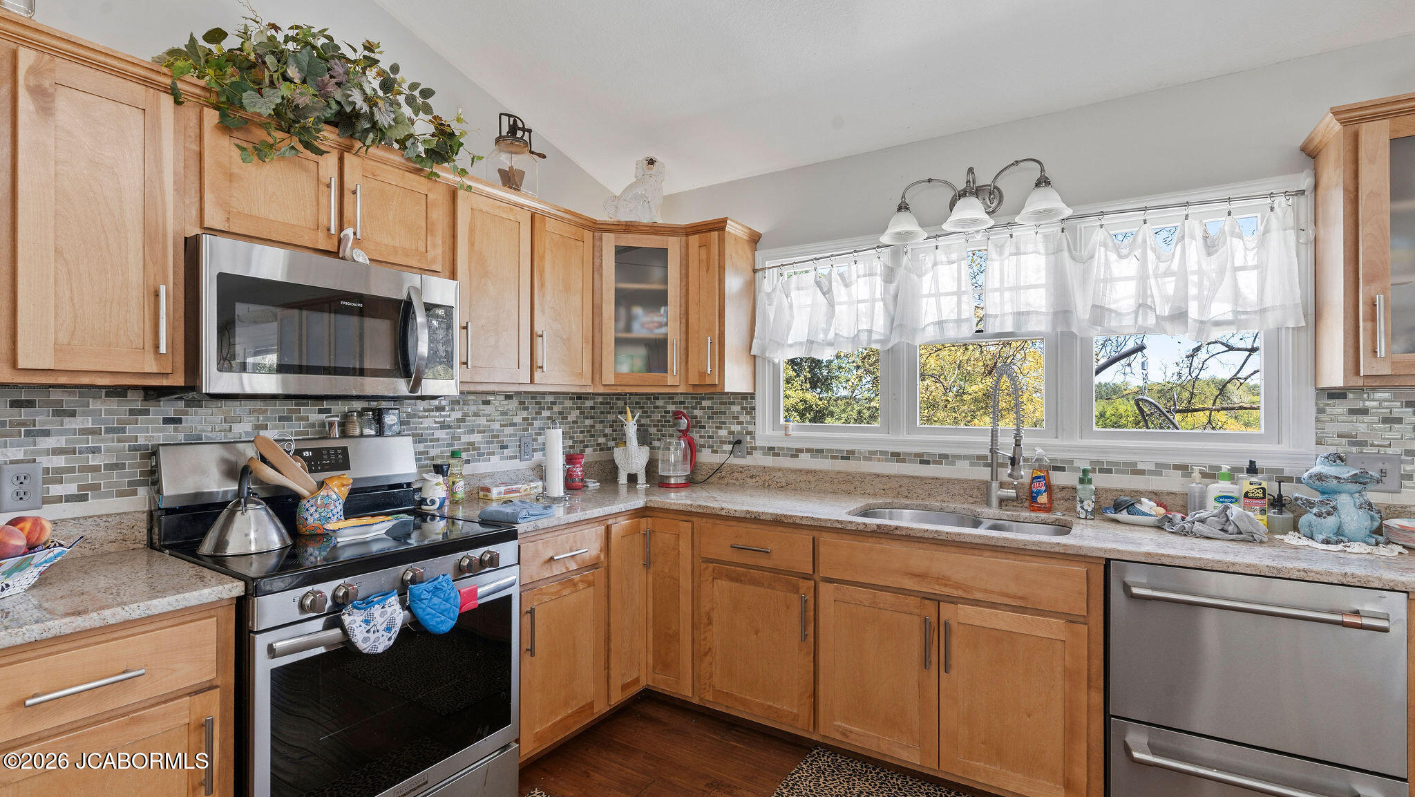 16 Bitter Hill Road Property Photo 12