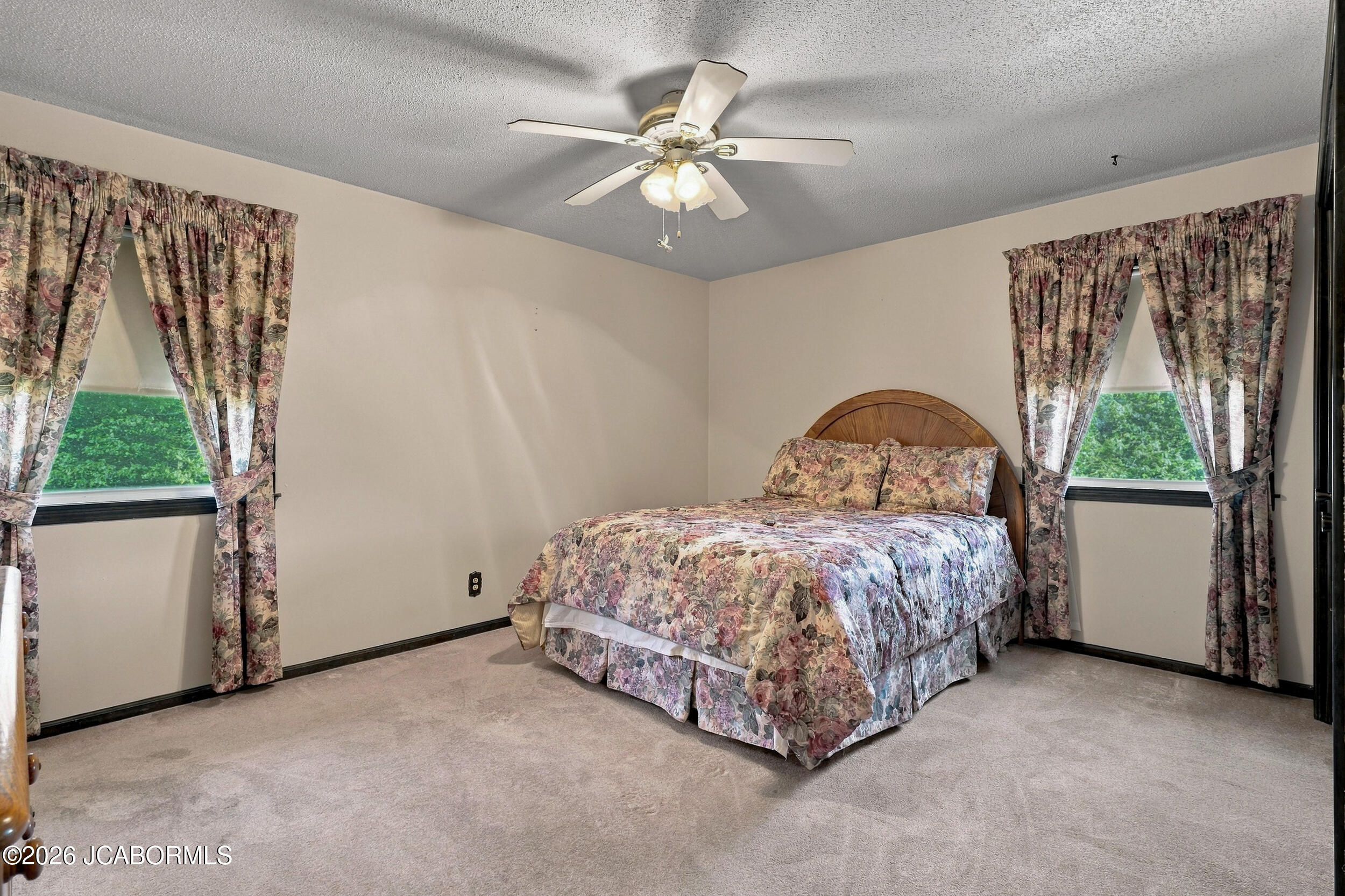 52 Lee Drive Property Photo 15