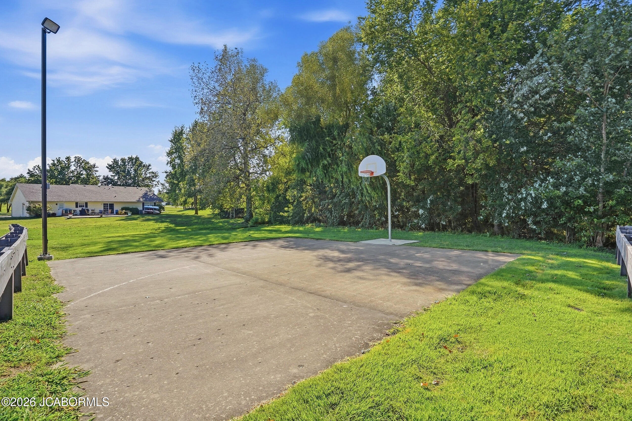 52 Lee Drive Property Photo 34