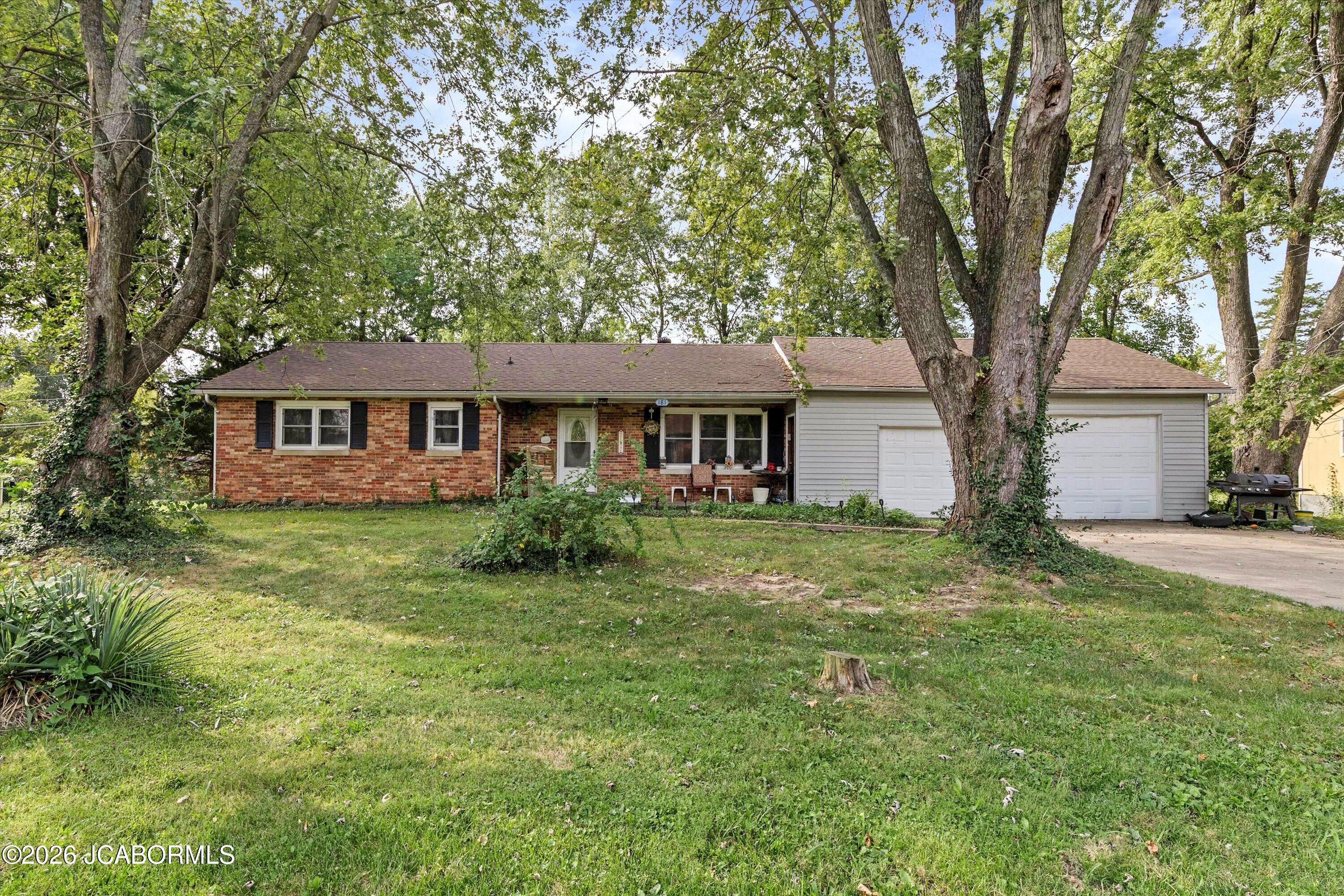 181 Lorene Street Property Photo 1