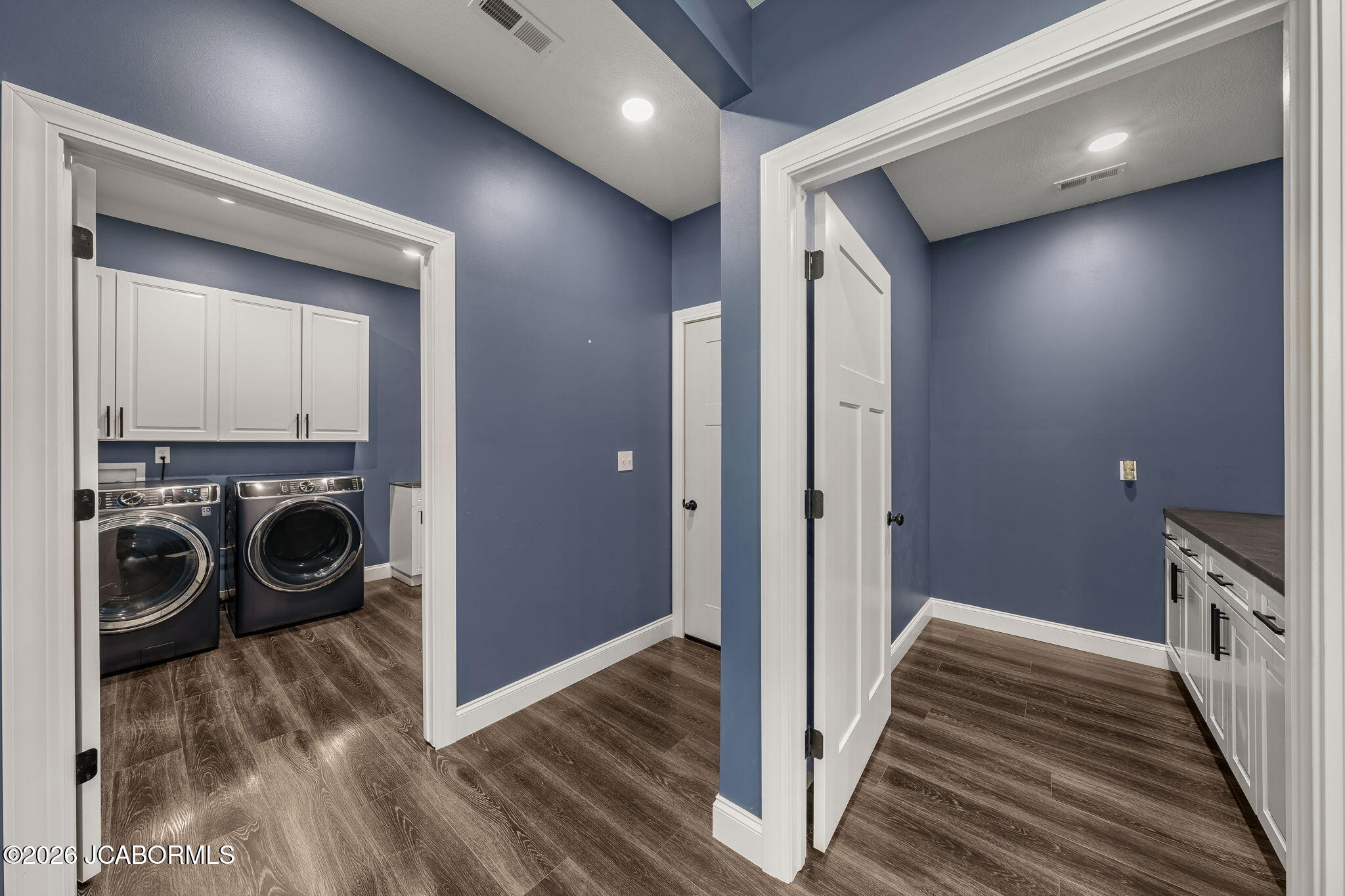 766 Vine Drive Property Photo 15