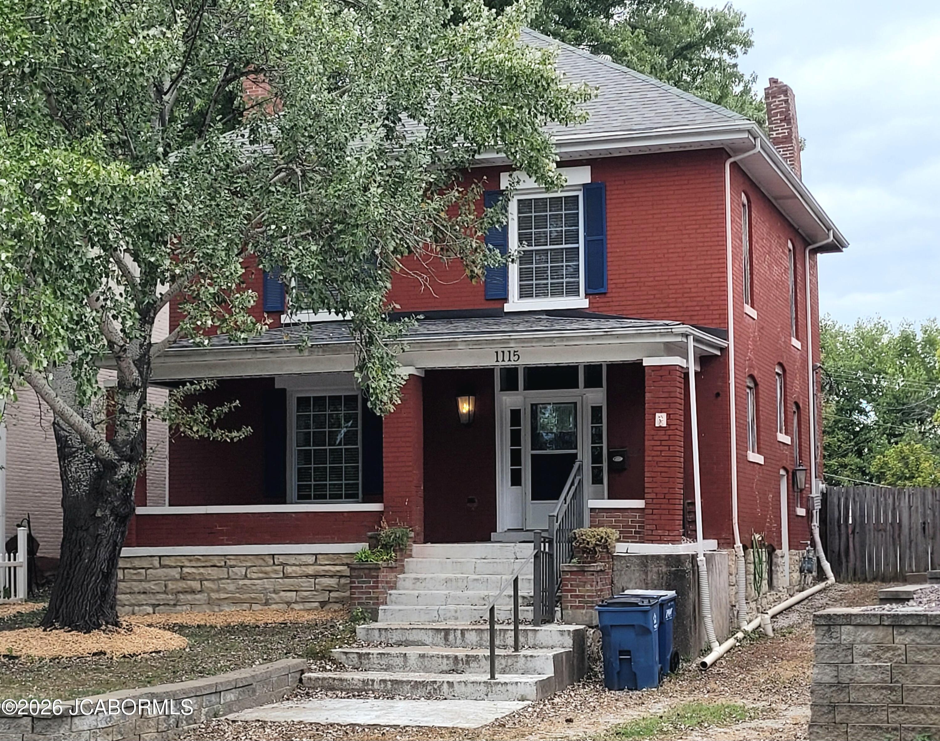 1115 E MCCARTY STREET