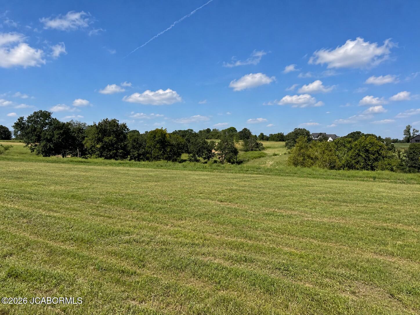 5737 DOGWOOD TRAIL