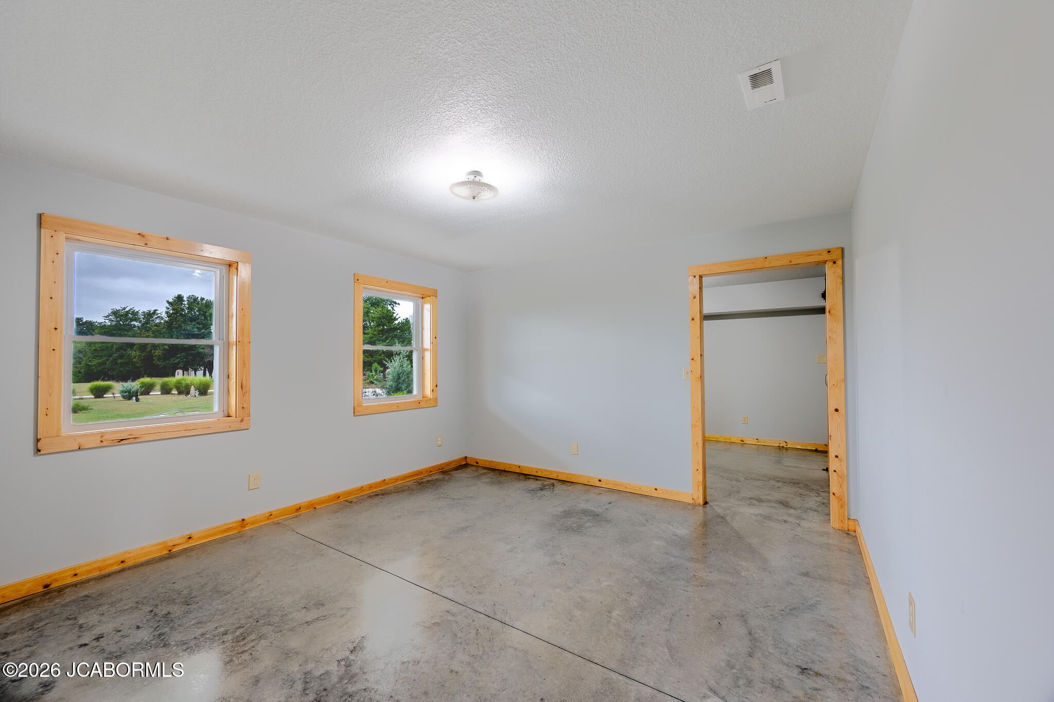 8343 Route O Property Photo 6