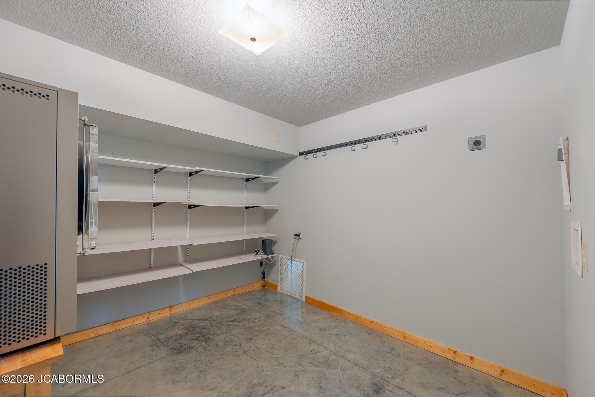 8343 Route O Property Photo 24