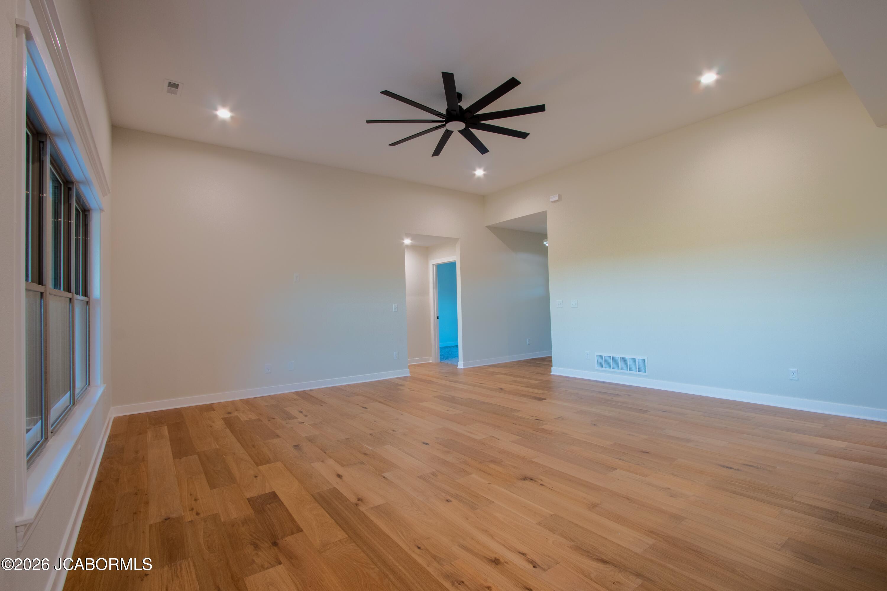 2431 Kirk Drive Property Photo 11