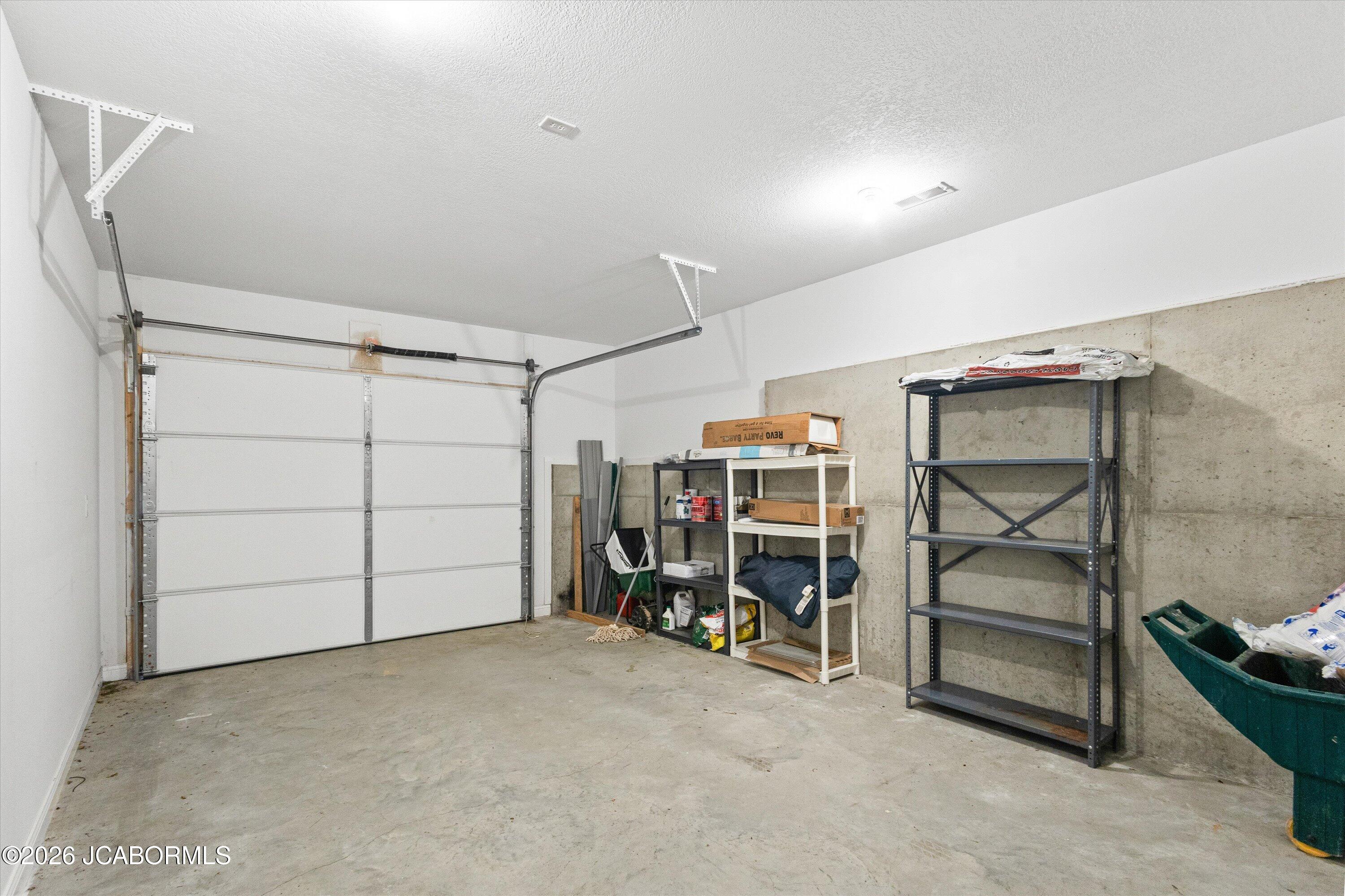 415 Spring Avenue Property Photo 44
